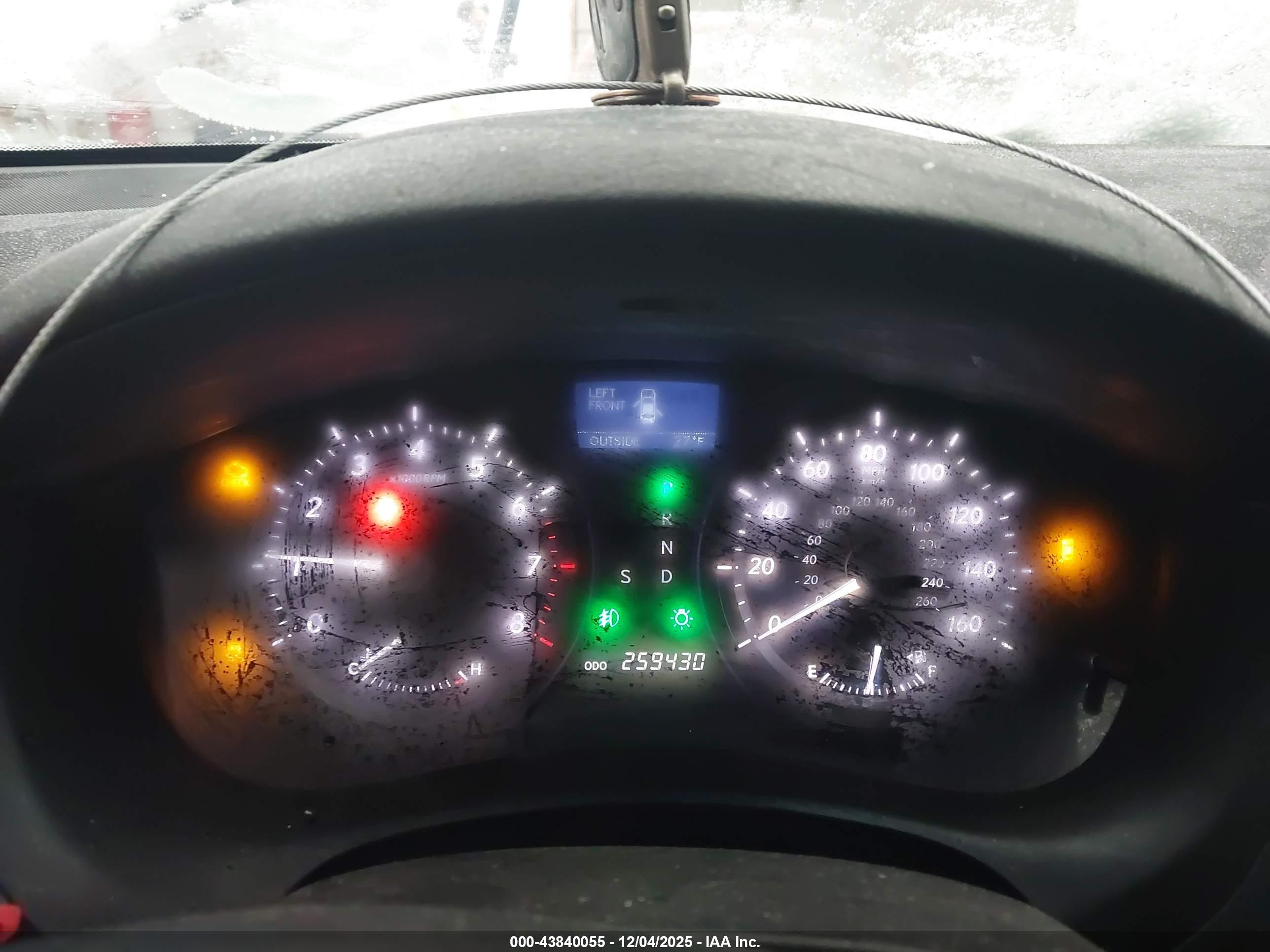 LEXUS ES image 7