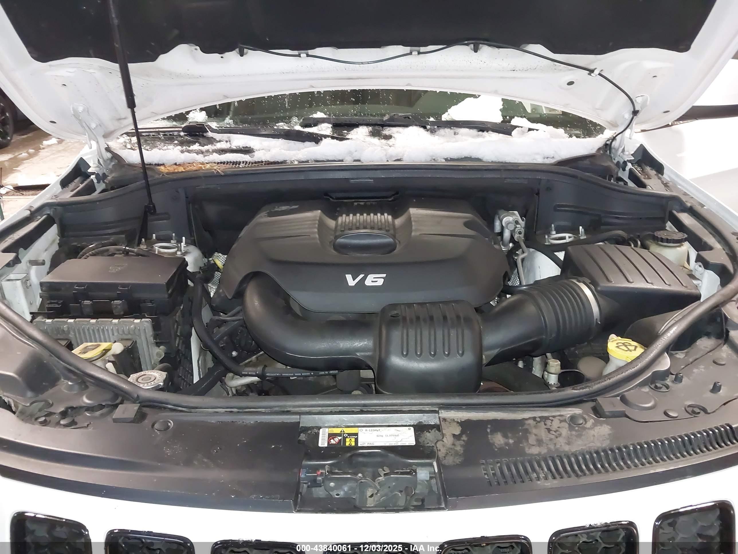 JEEP GRAND image 10