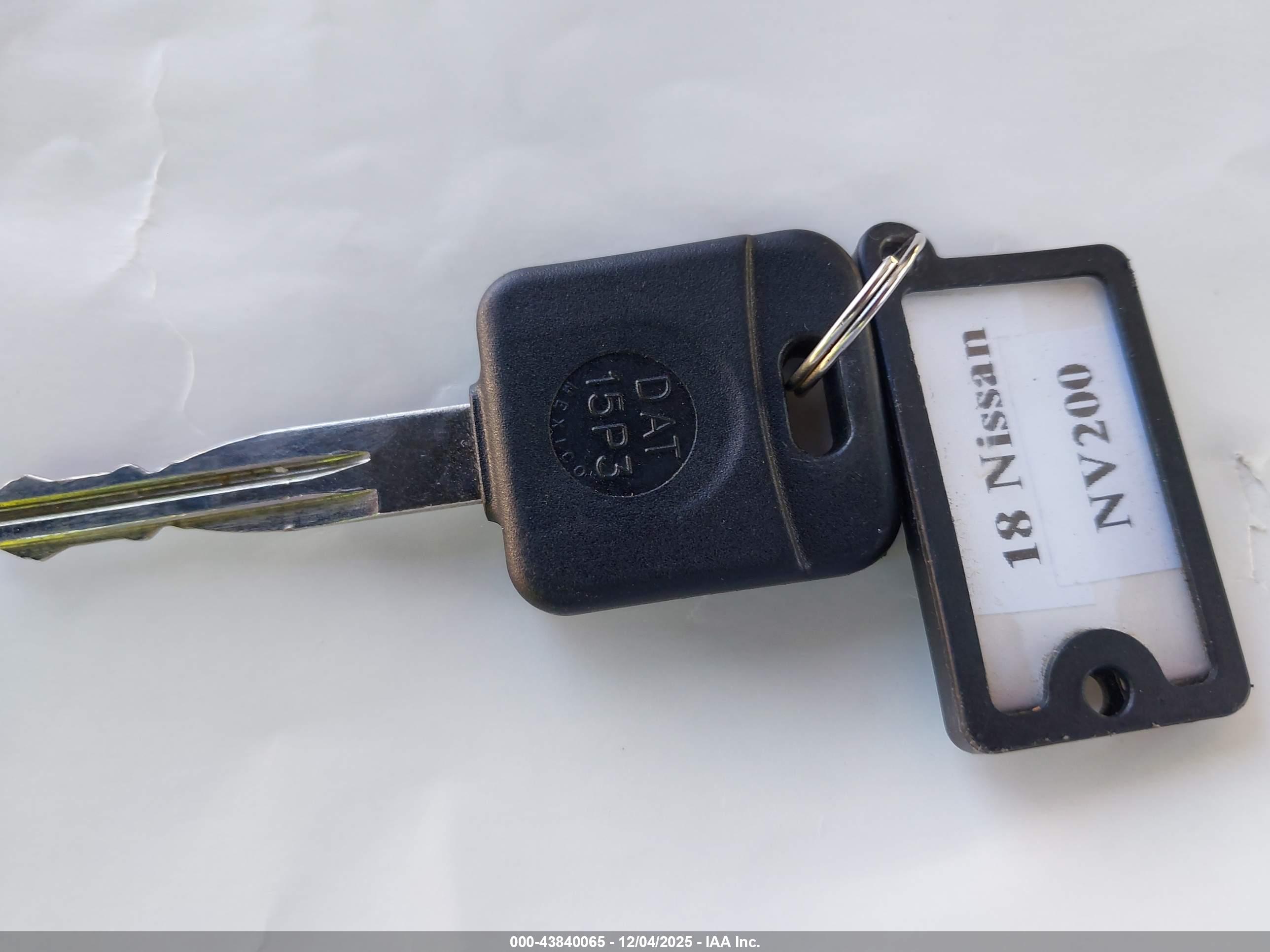 NISSAN NV200 image 11