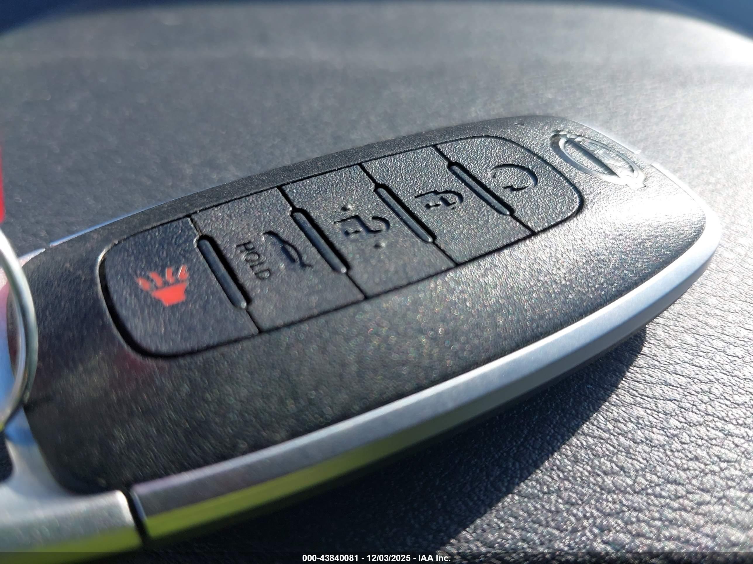 NISSAN SENTRA image 11