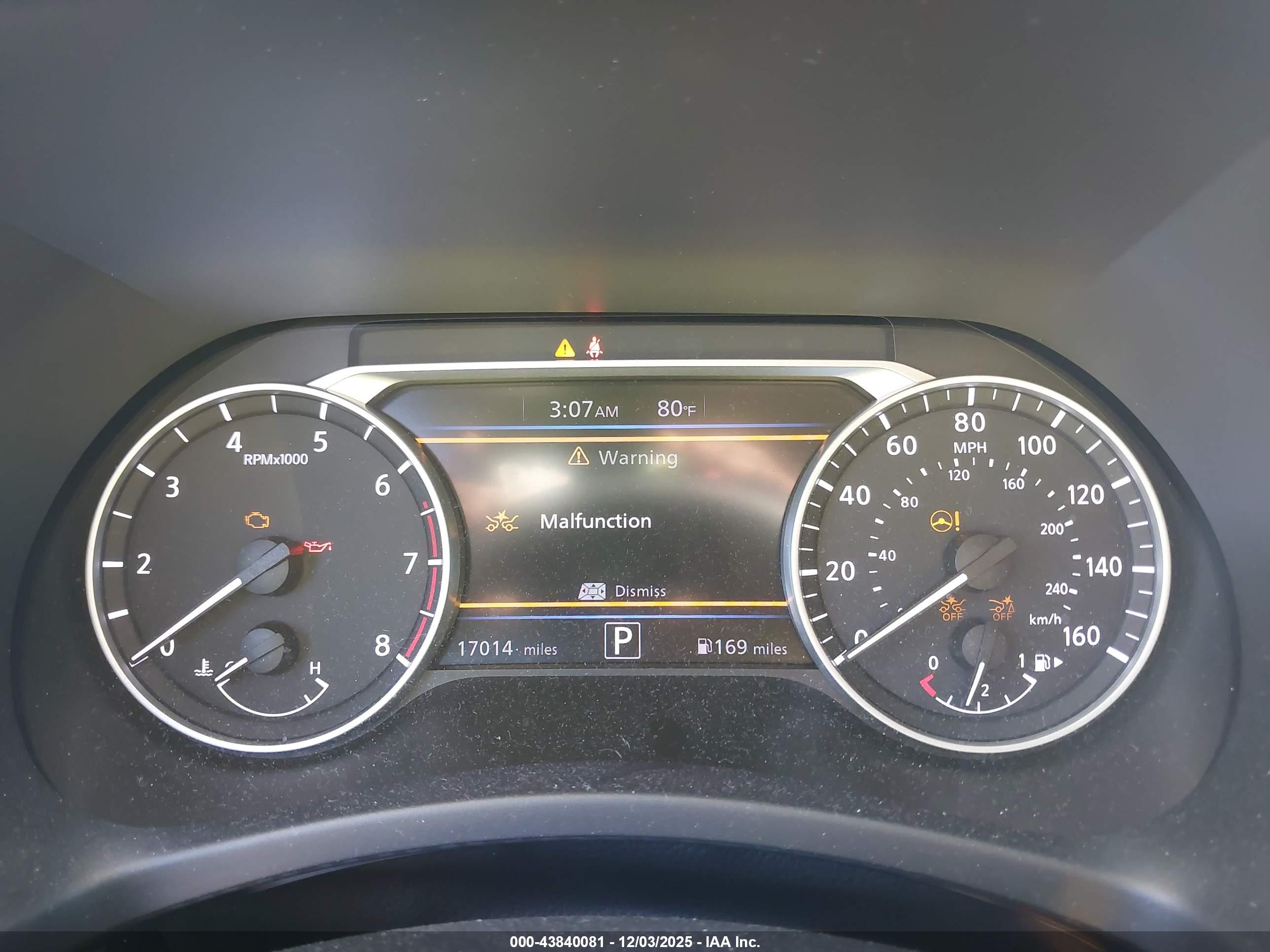 NISSAN SENTRA image 7
