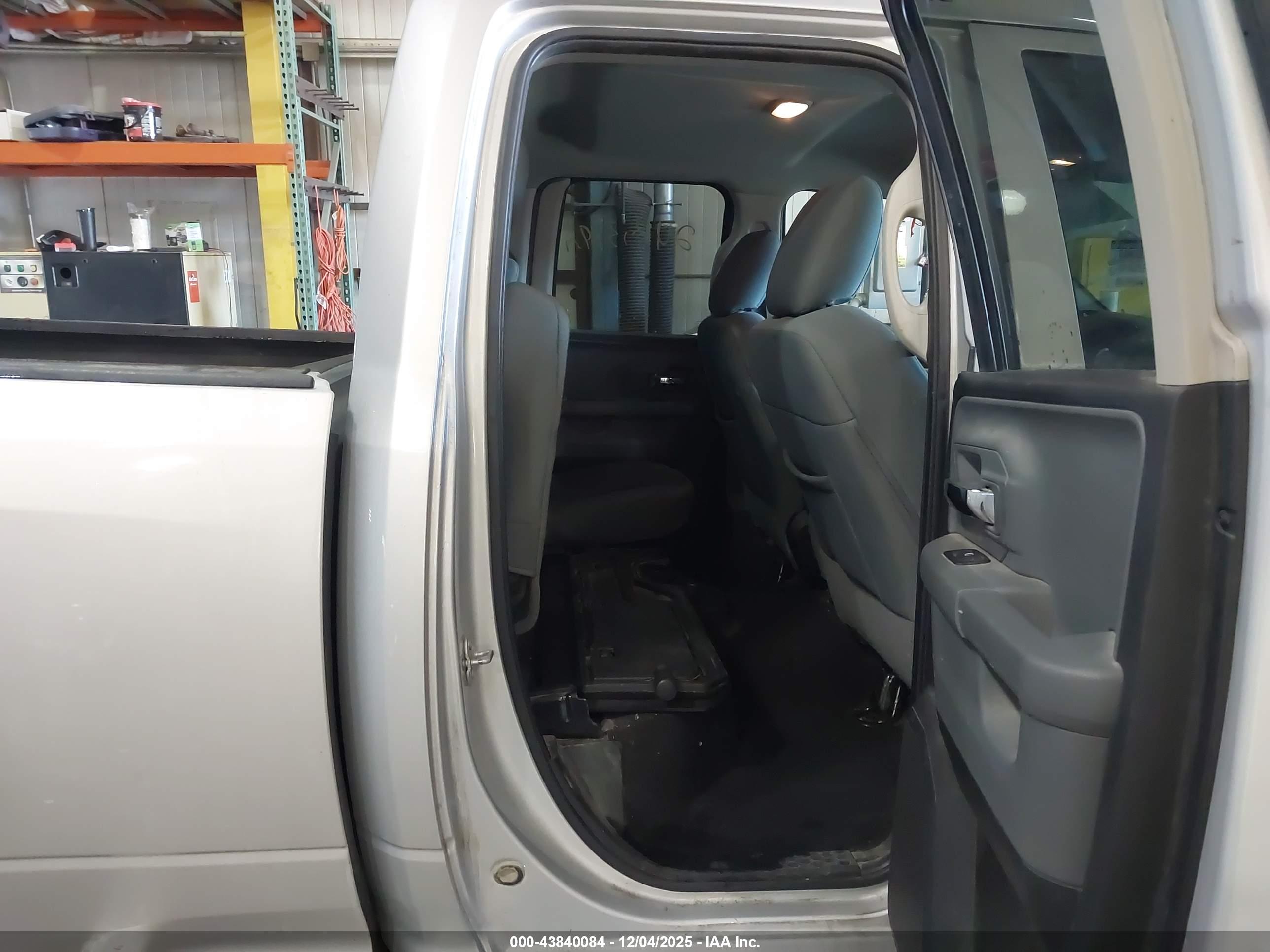 RAM 1500 image 8