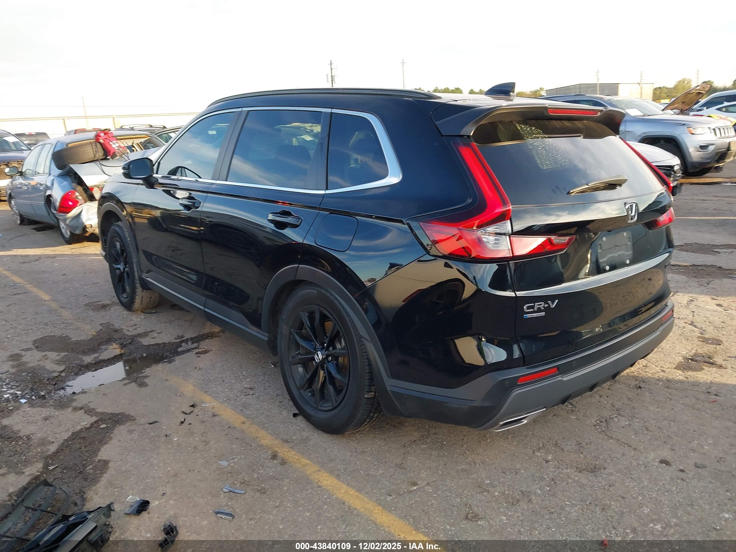HONDA CR-V image 3