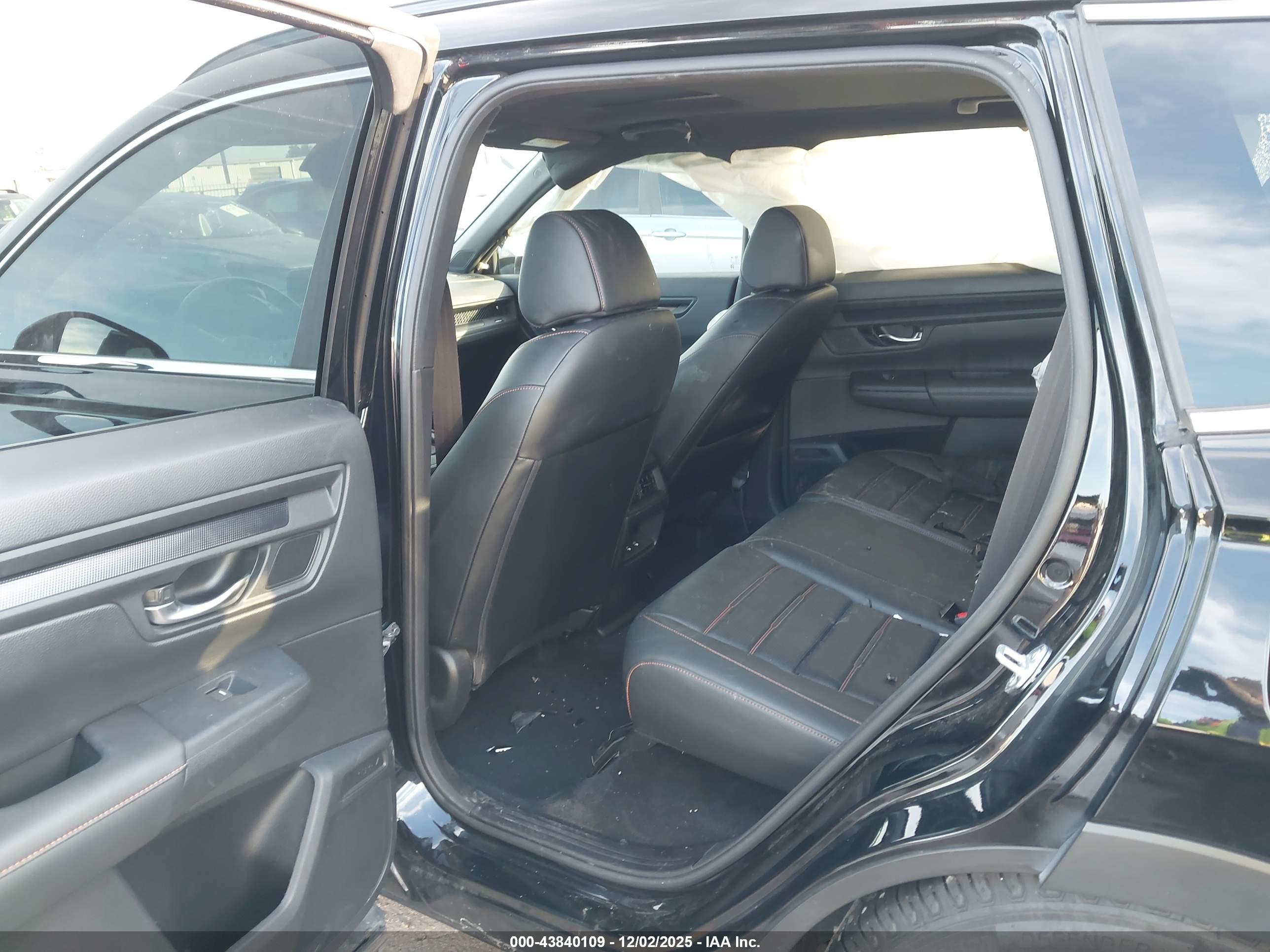HONDA CR-V image 8
