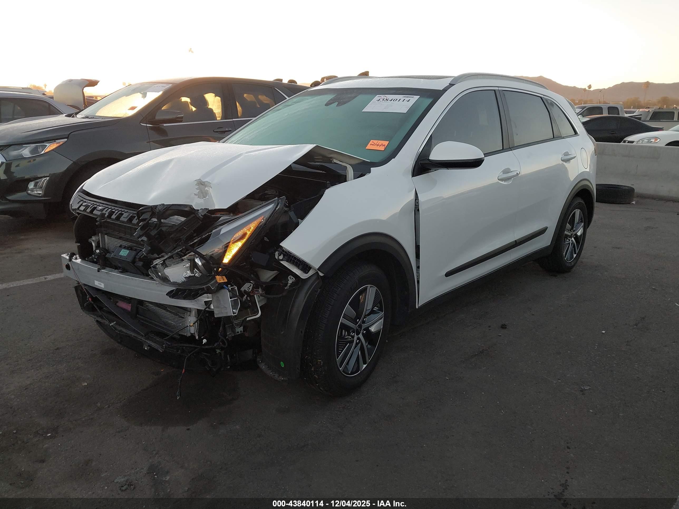 KIA NIRO image 2