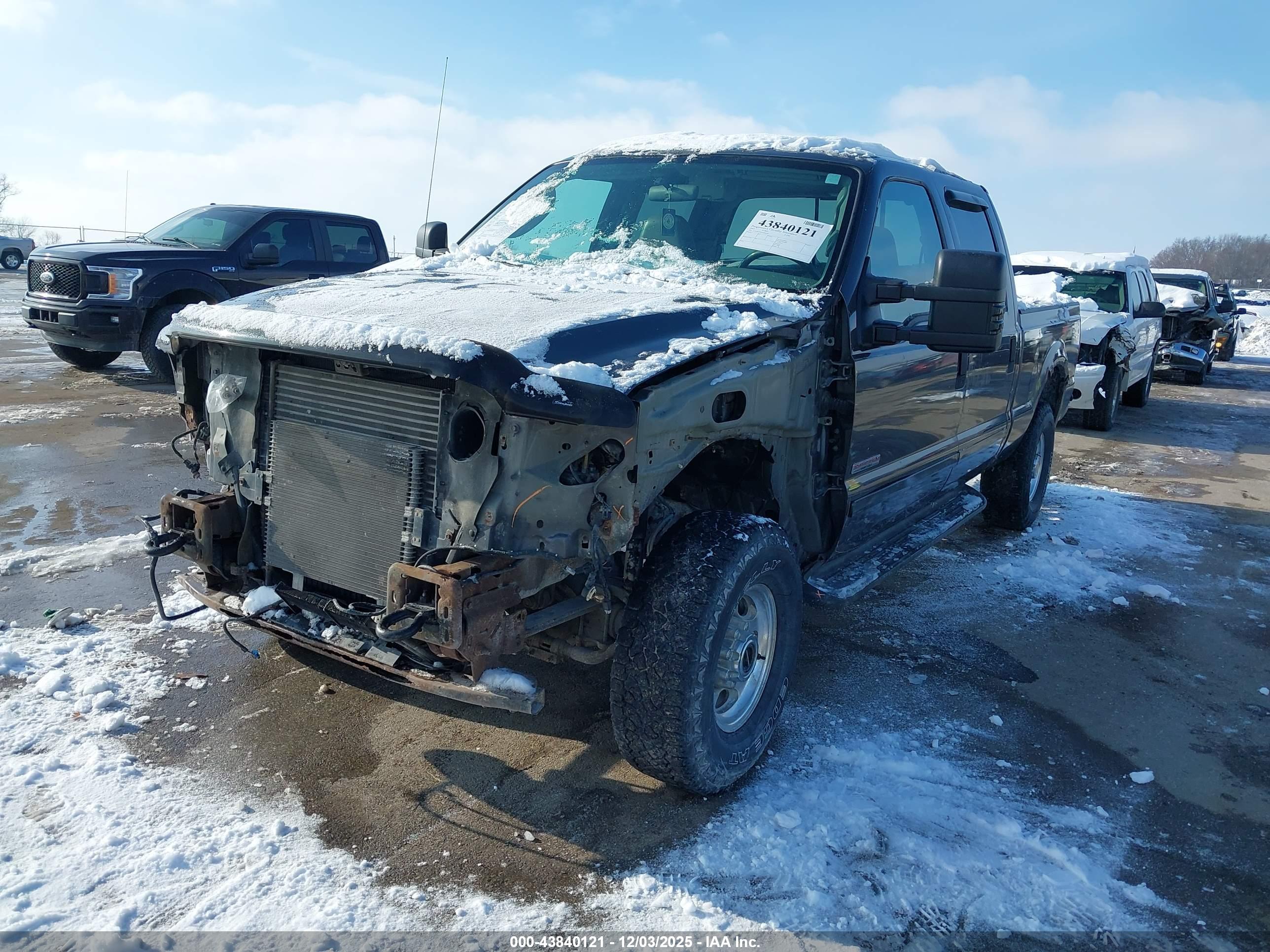 FORD F-250 image 2