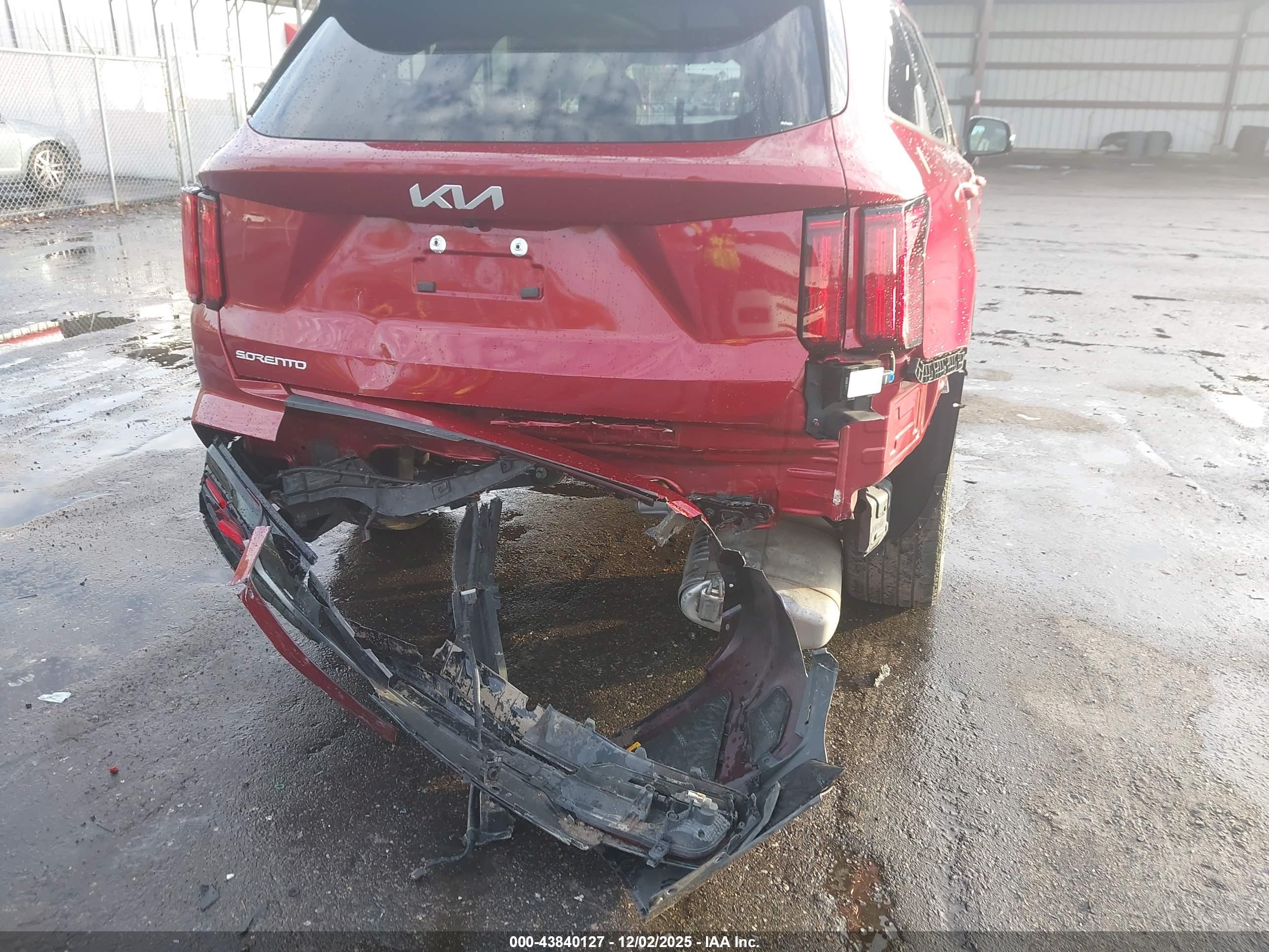 KIA SORENTO image 6