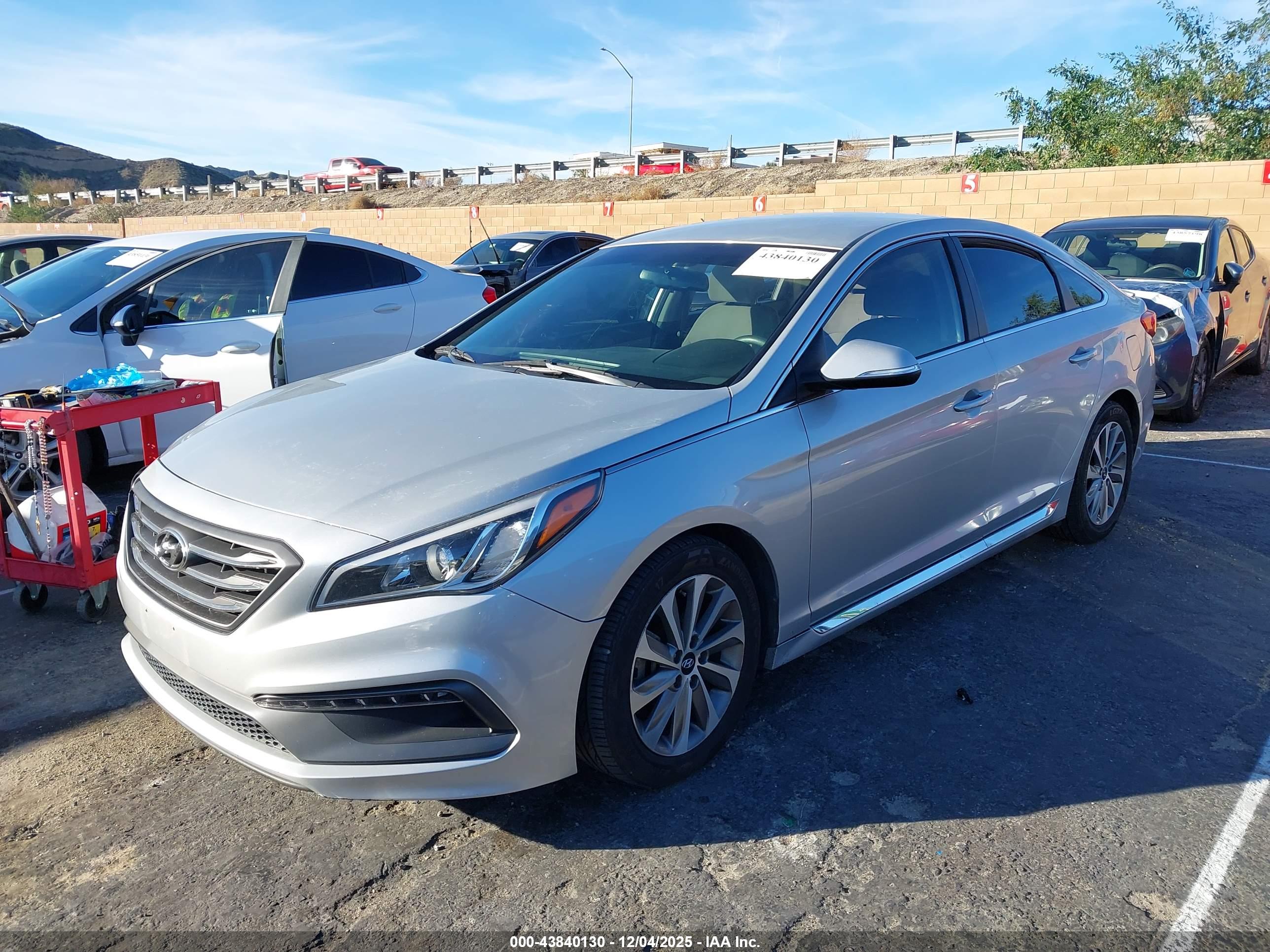 HYUNDAI SONATA image 2