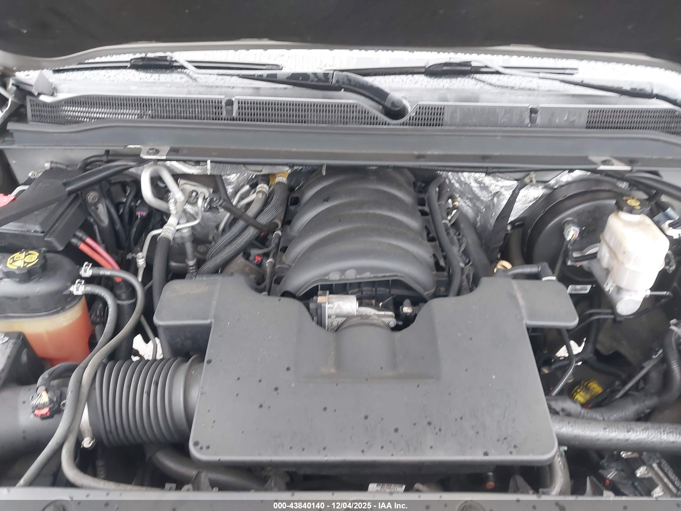 GMC YUKON image 10