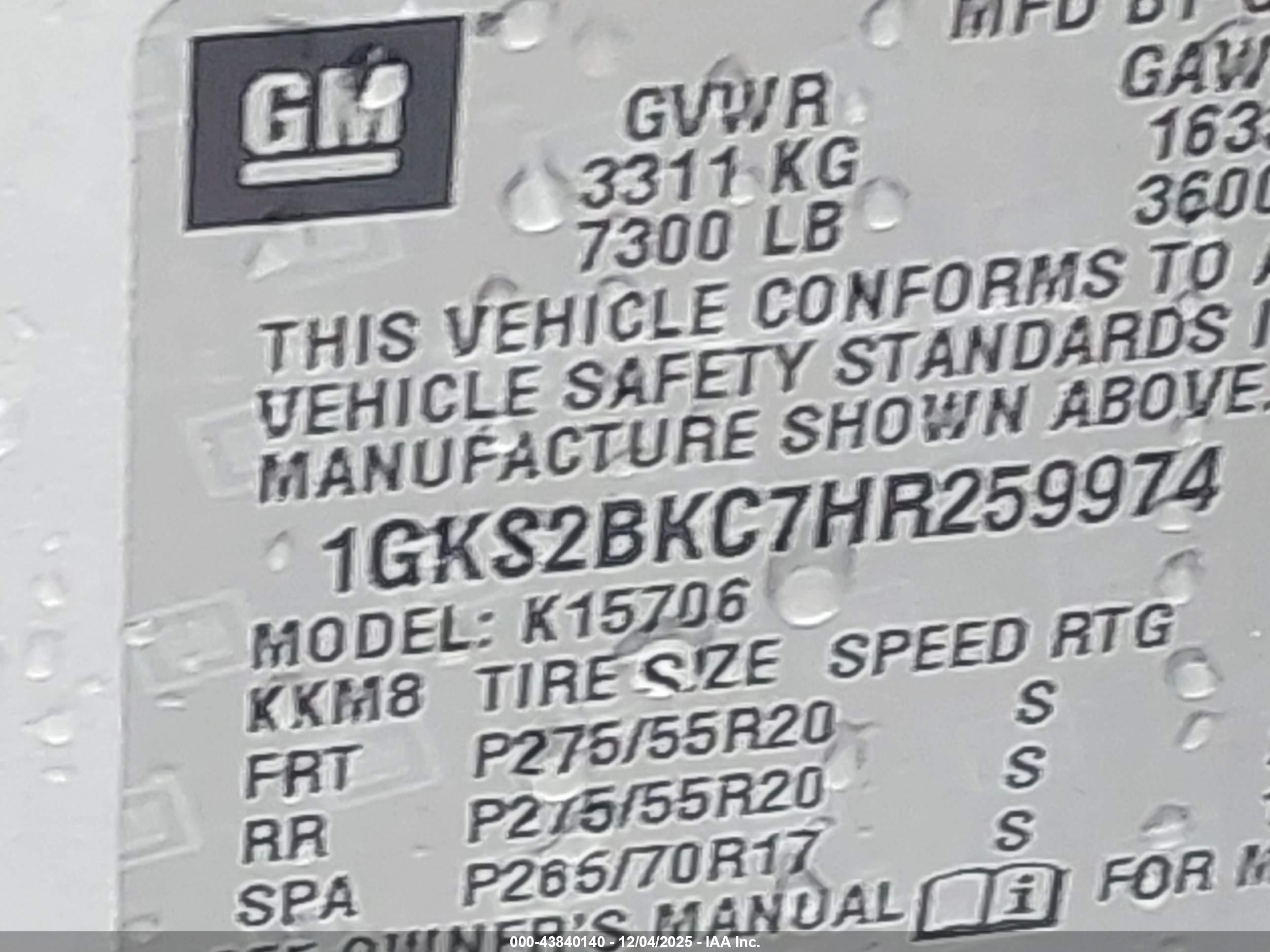 GMC YUKON image 9