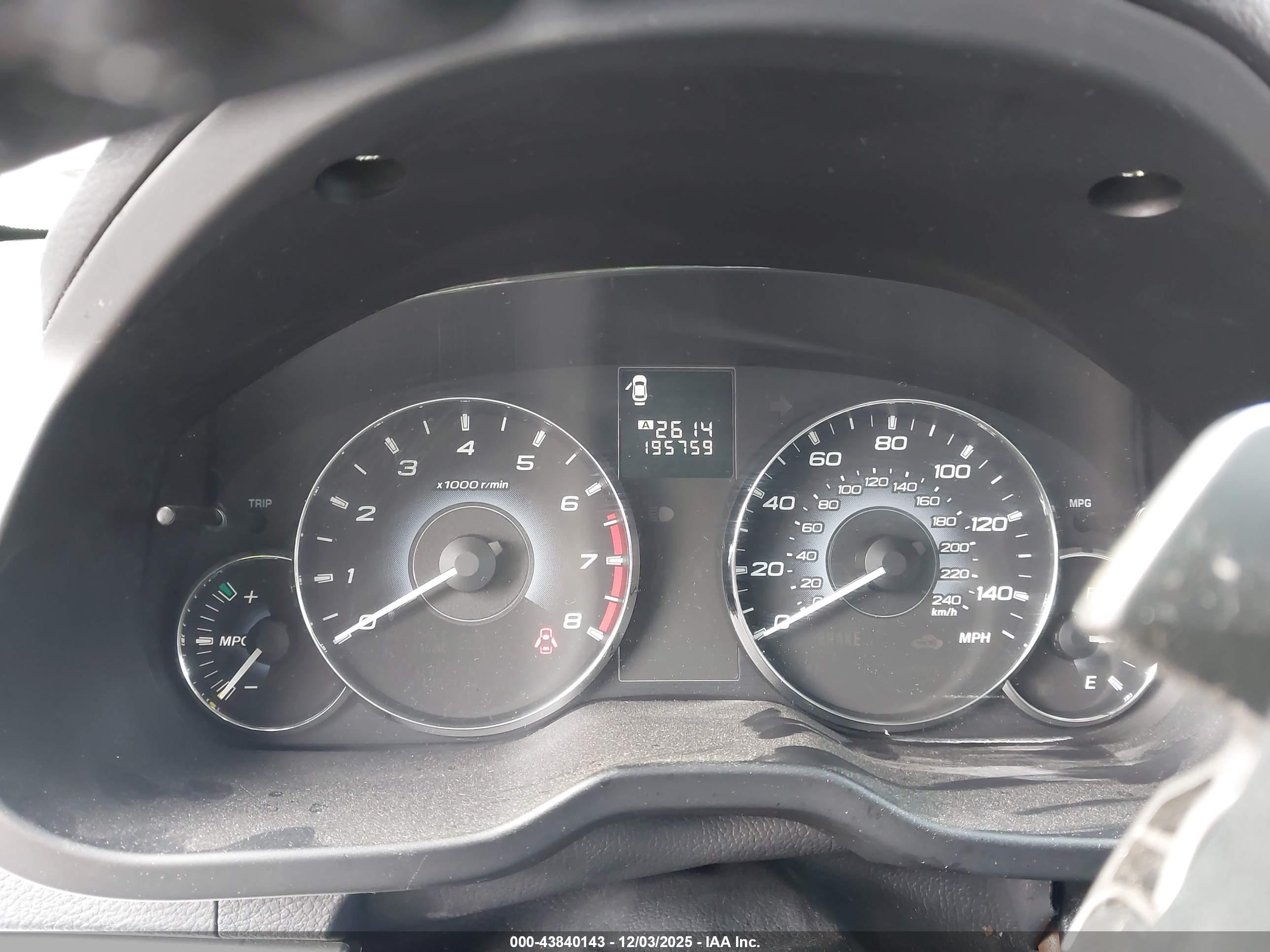 SUBARU LEGACY image 7