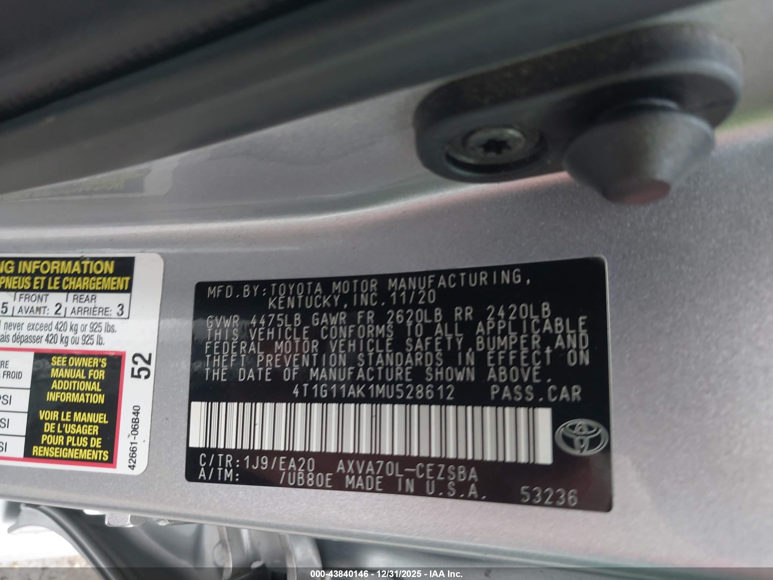 TOYOTA CAMRY image 9