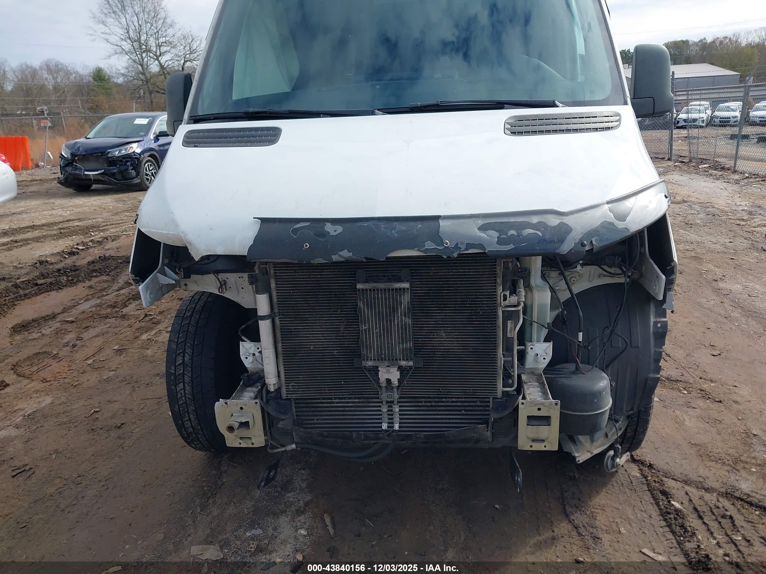 MERCEDES-BENZ SPRINTER image 6