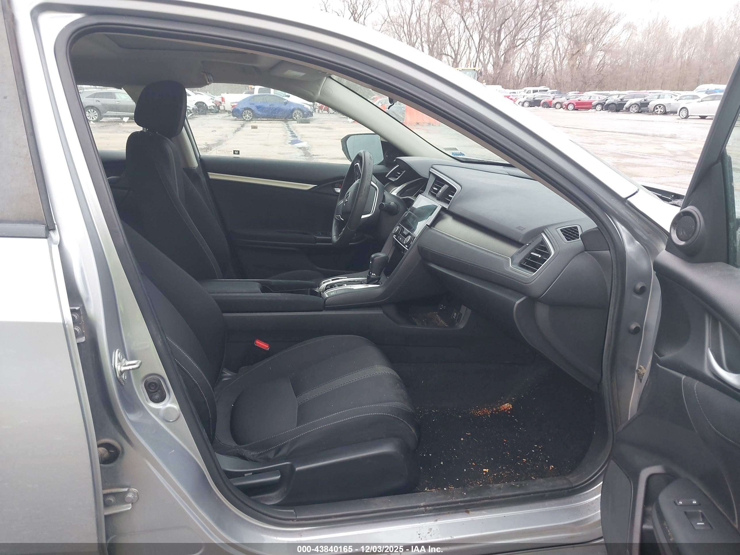 HONDA CIVIC image 5
