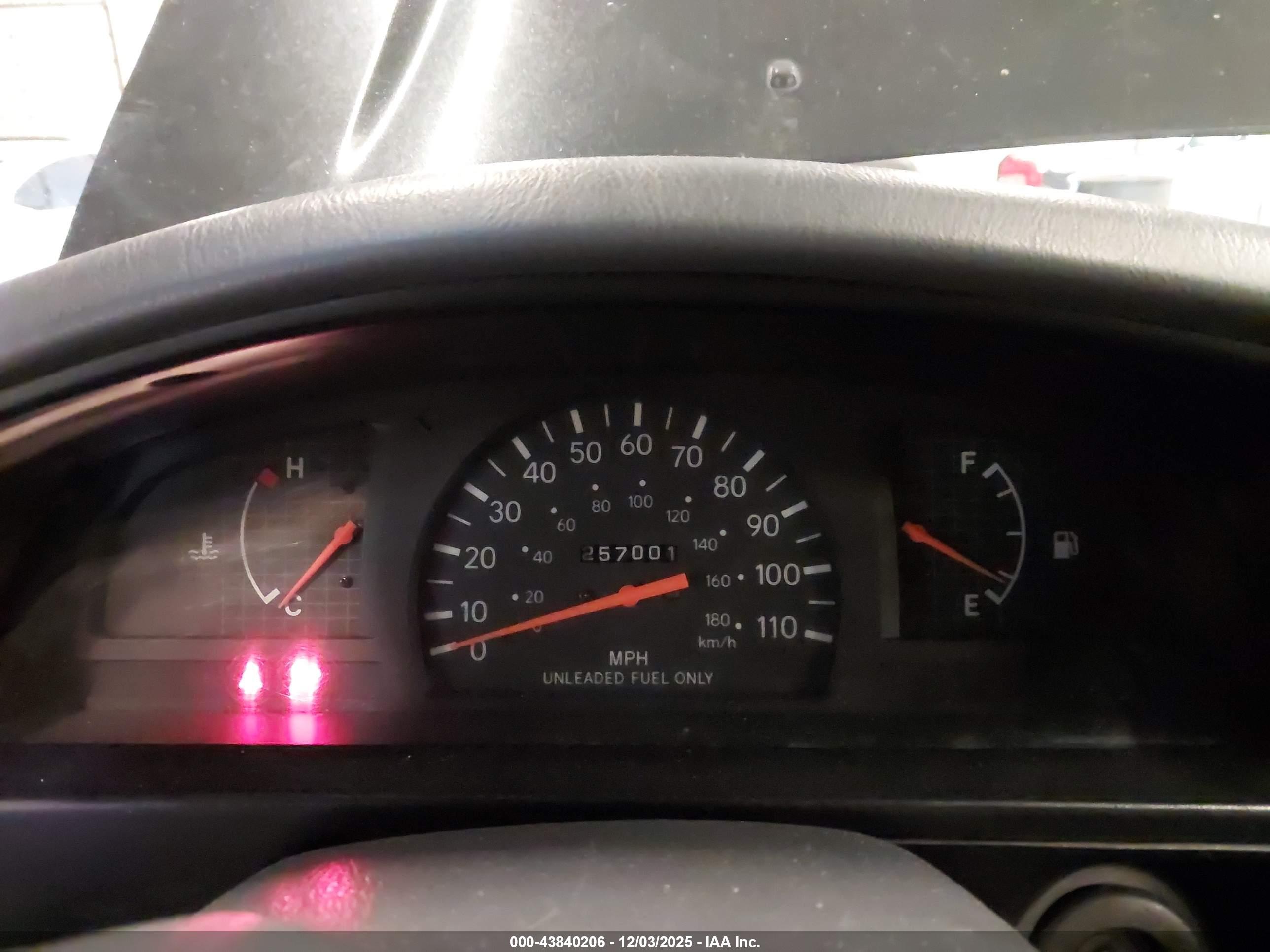 TOYOTA TACOMA image 7