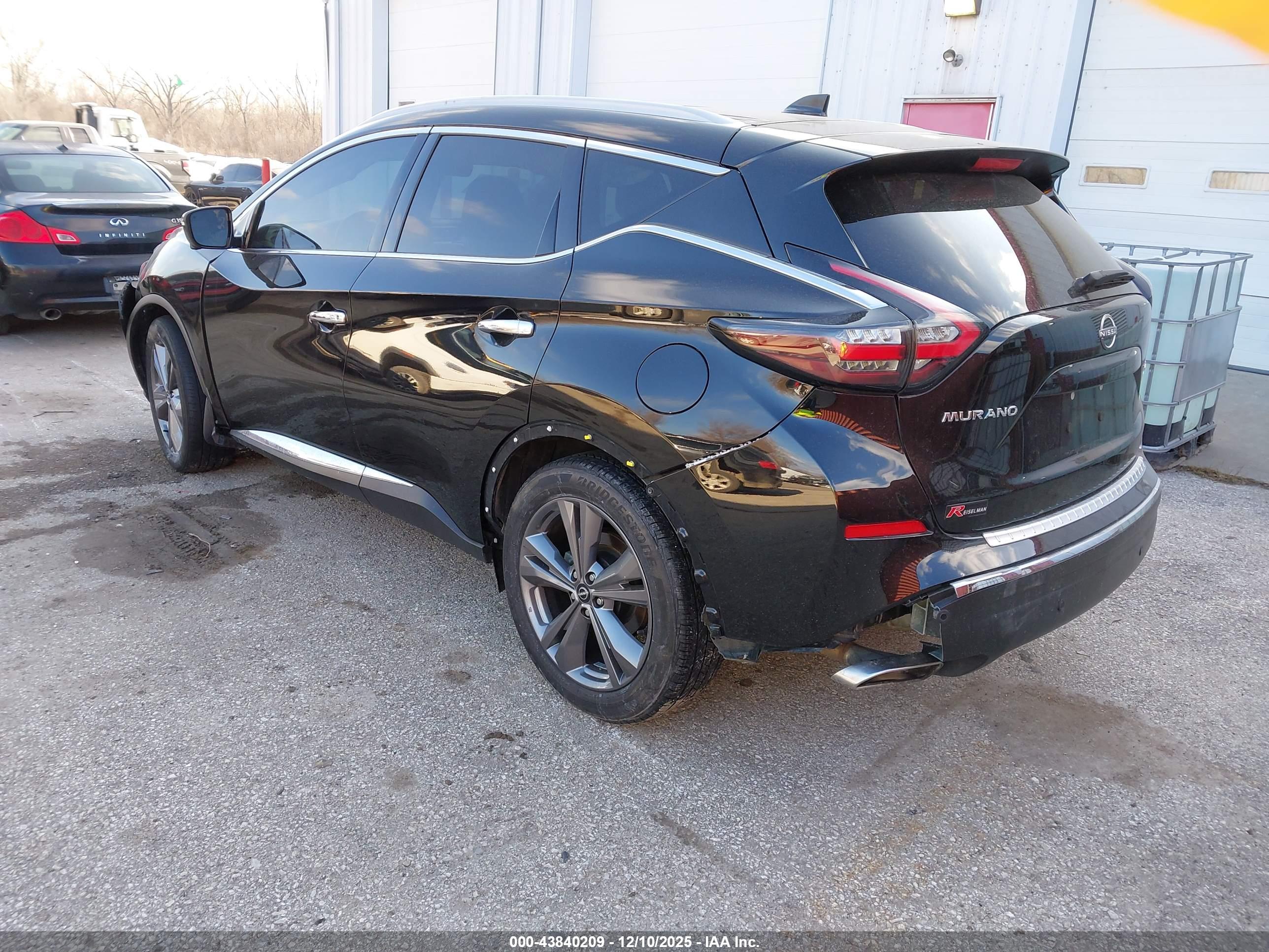 NISSAN MURANO image 3