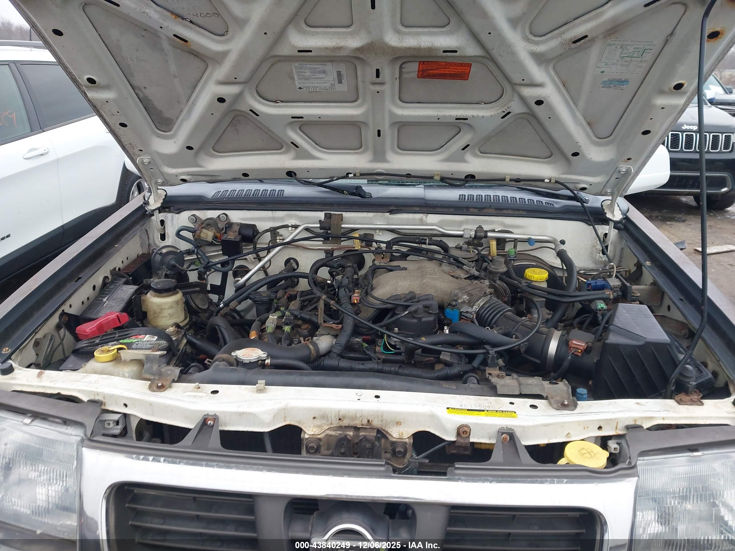 NISSAN FRONTIER image 10