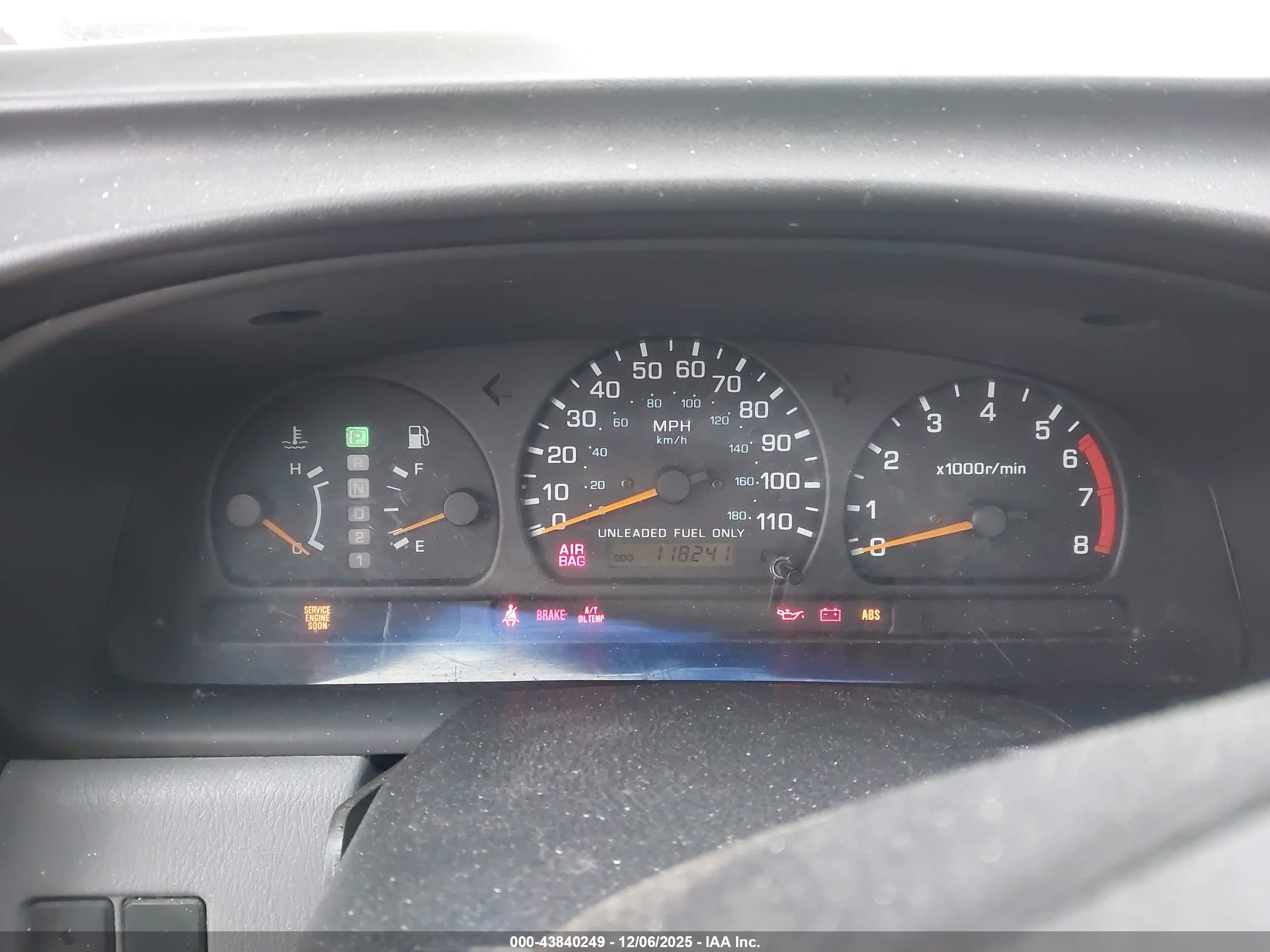 NISSAN FRONTIER image 7