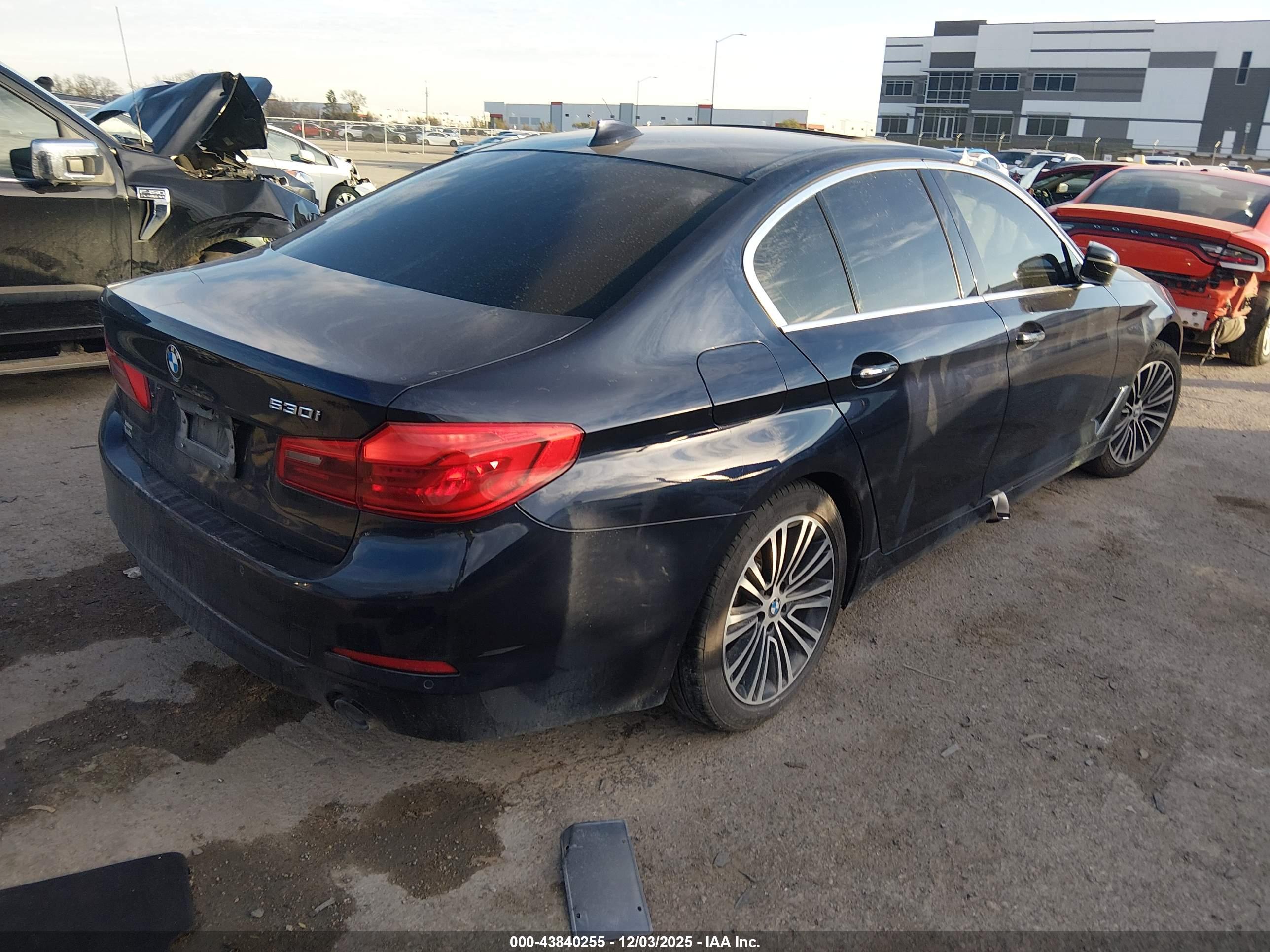 BMW 530I image 4