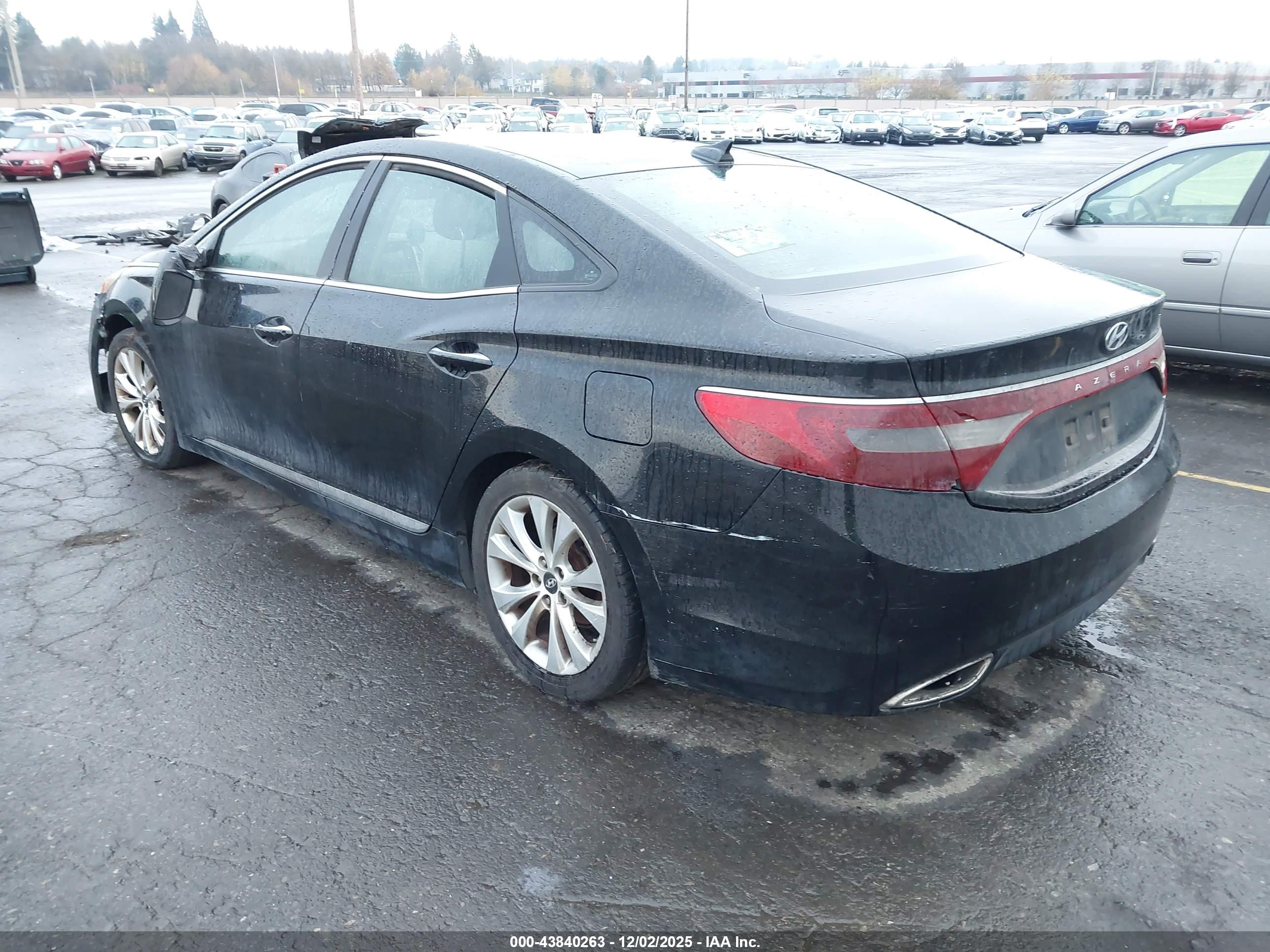 HYUNDAI AZERA image 3