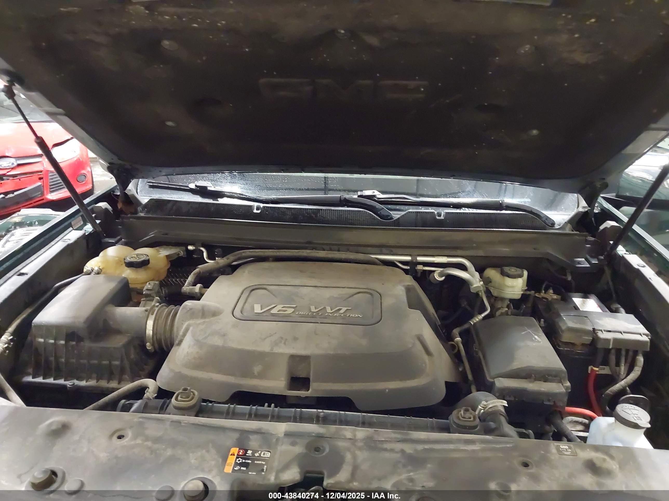 GMC CANYON image 10