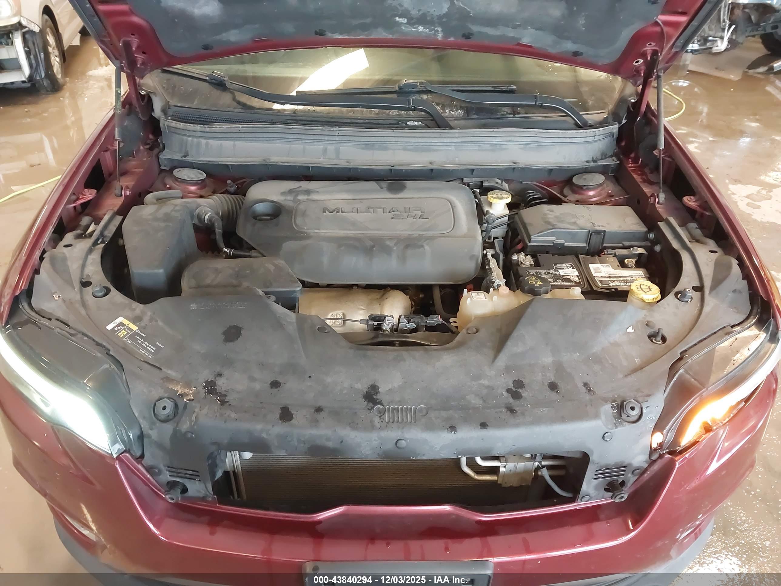 JEEP CHEROKEE image 10