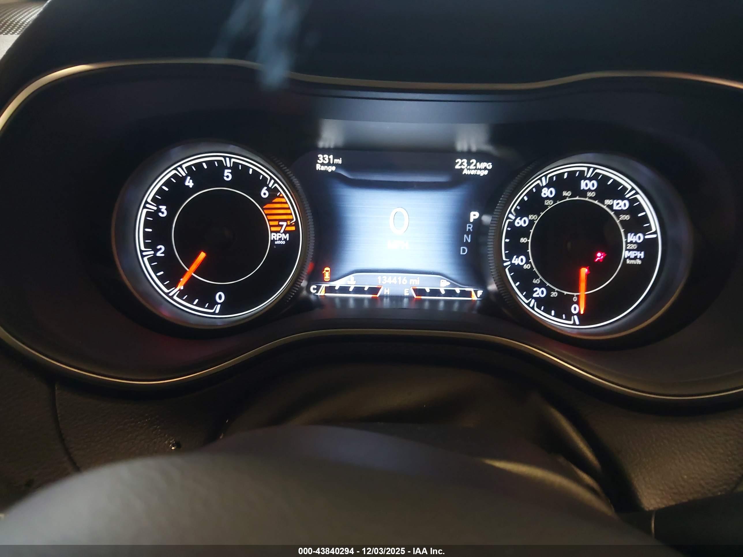 JEEP CHEROKEE image 7