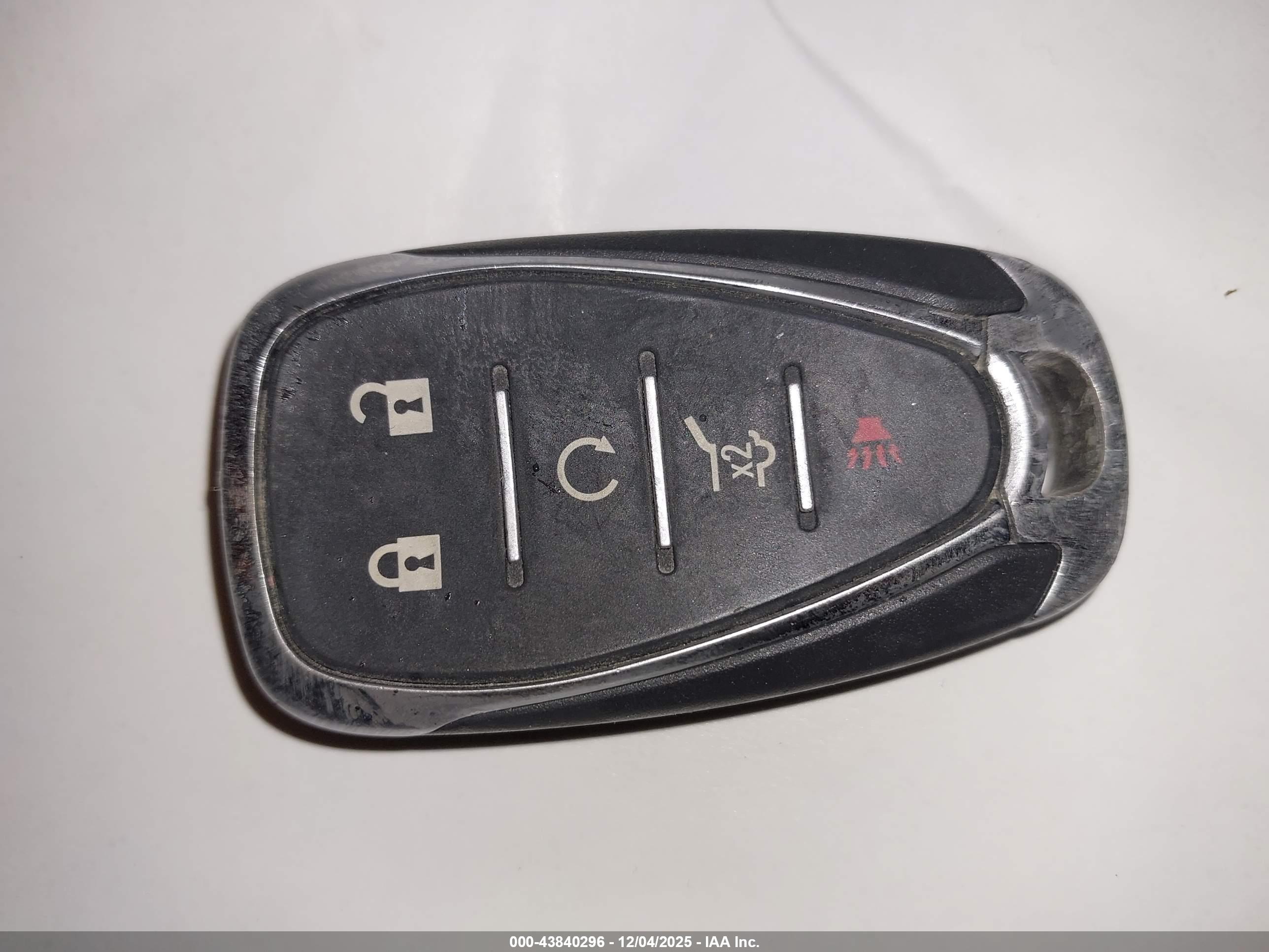 CHEVROLET EQUINOX image 11