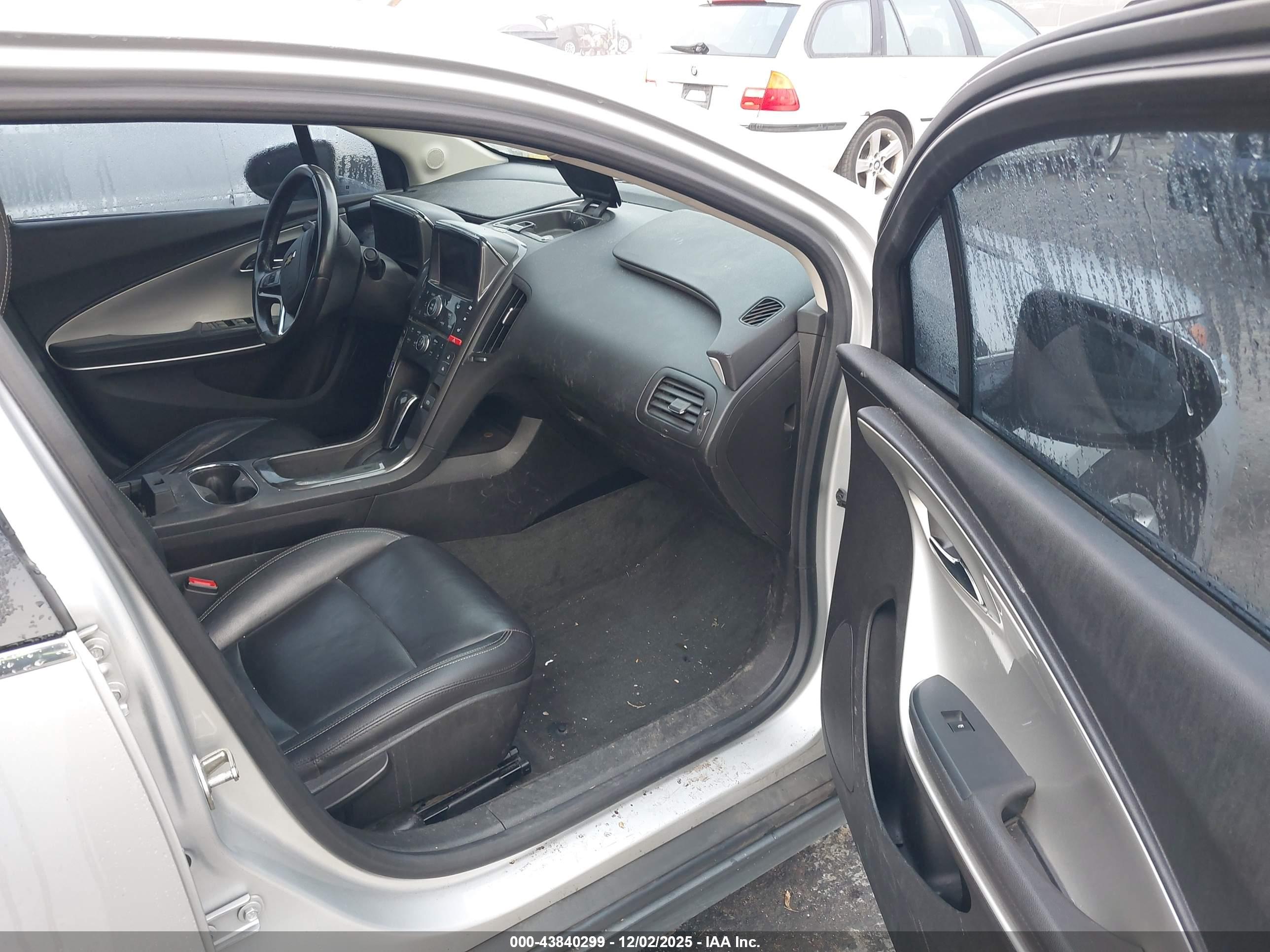 CHEVROLET VOLT image 5