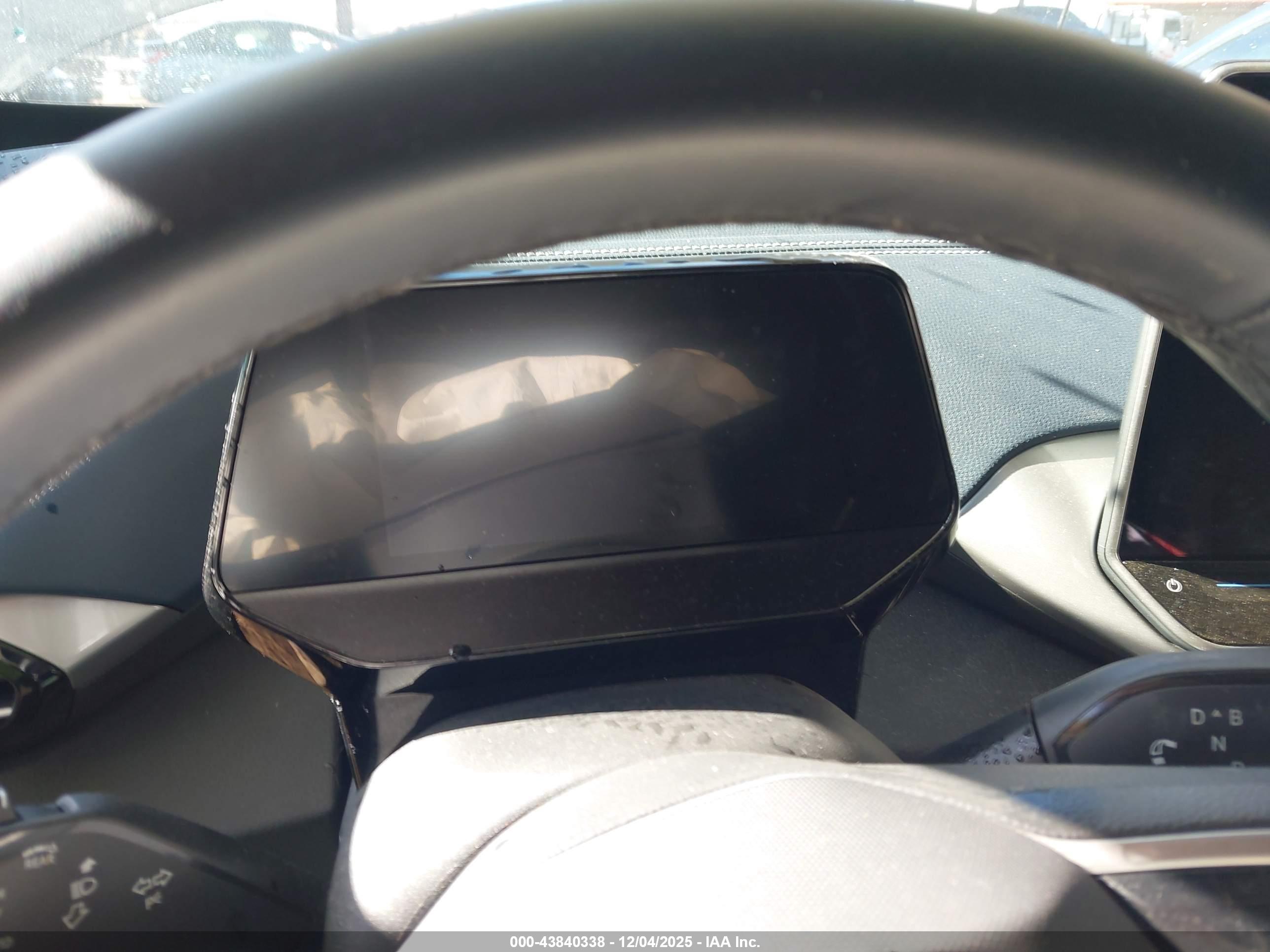 VOLKSWAGEN ID.4 image 7
