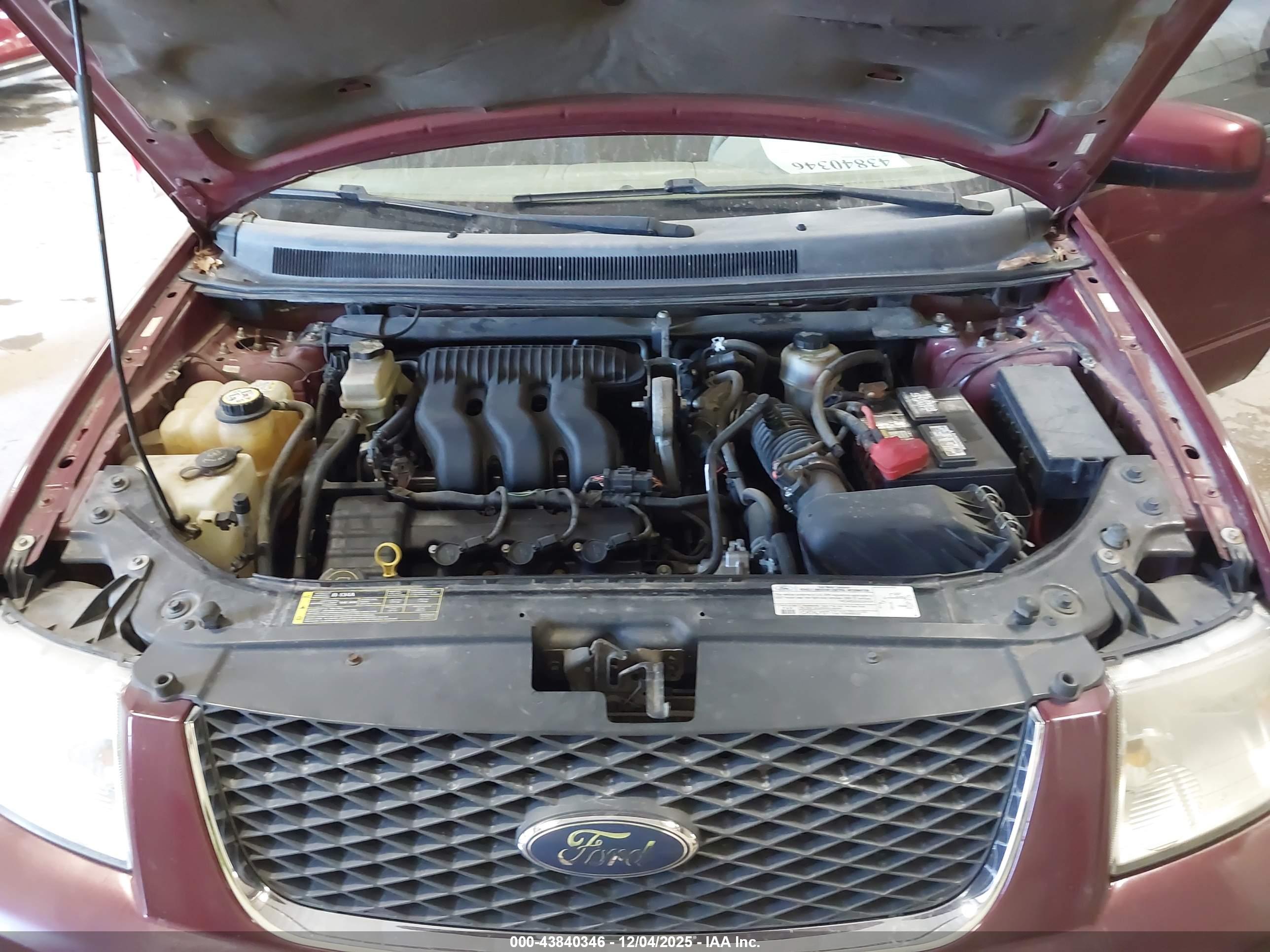 FORD FREESTYLE image 10