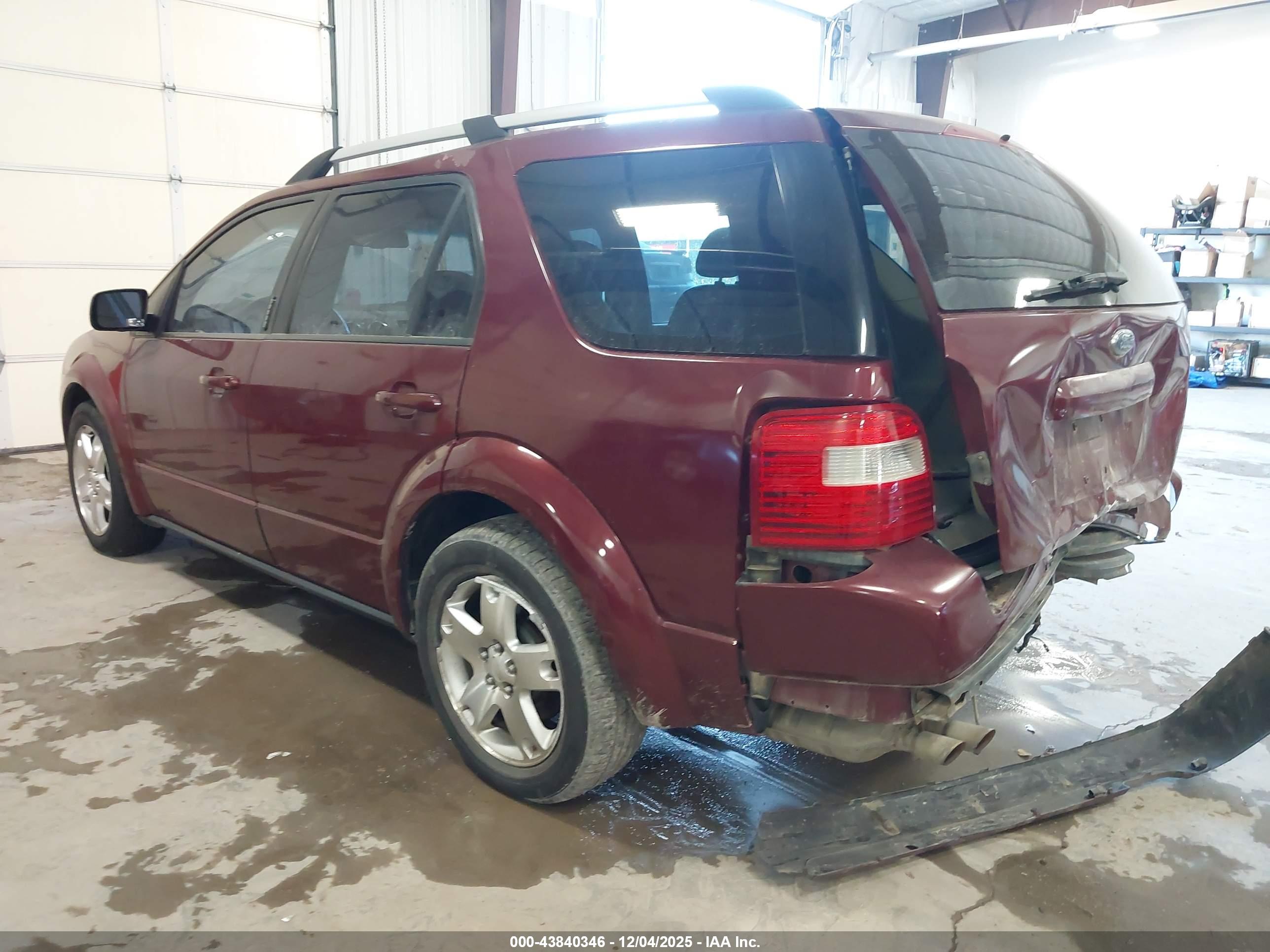 FORD FREESTYLE image 3
