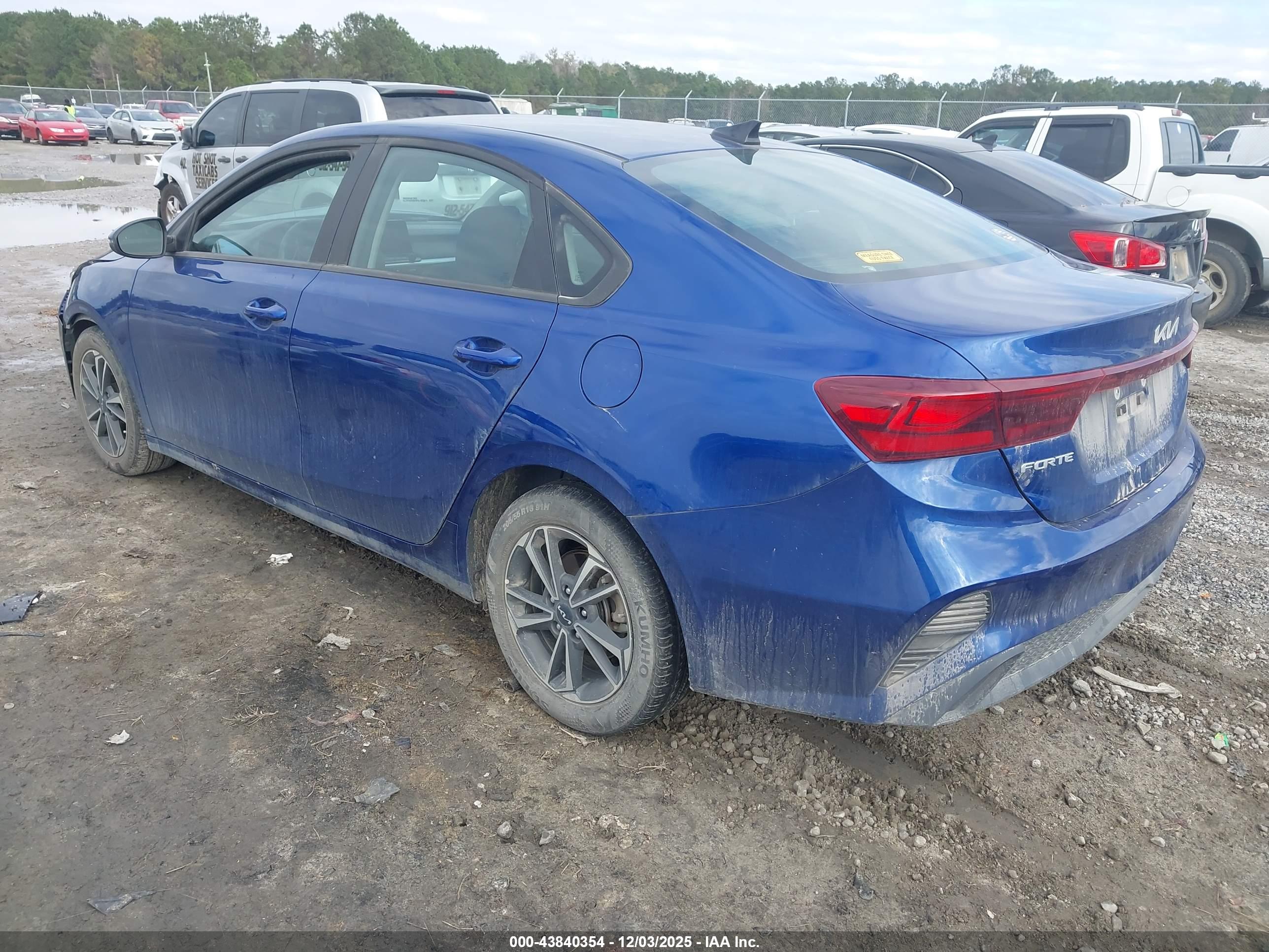 KIA FORTE image 3