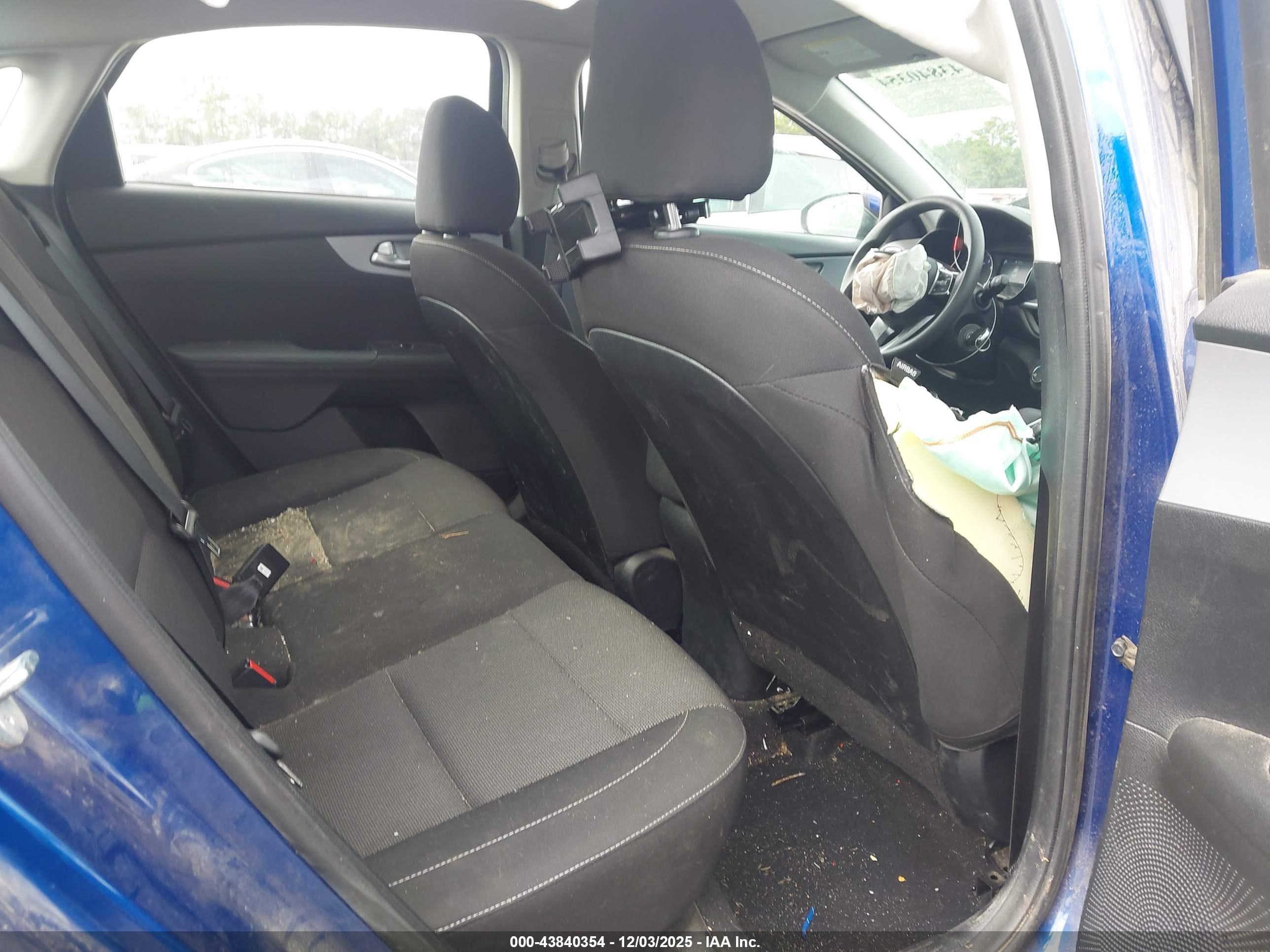 KIA FORTE image 8