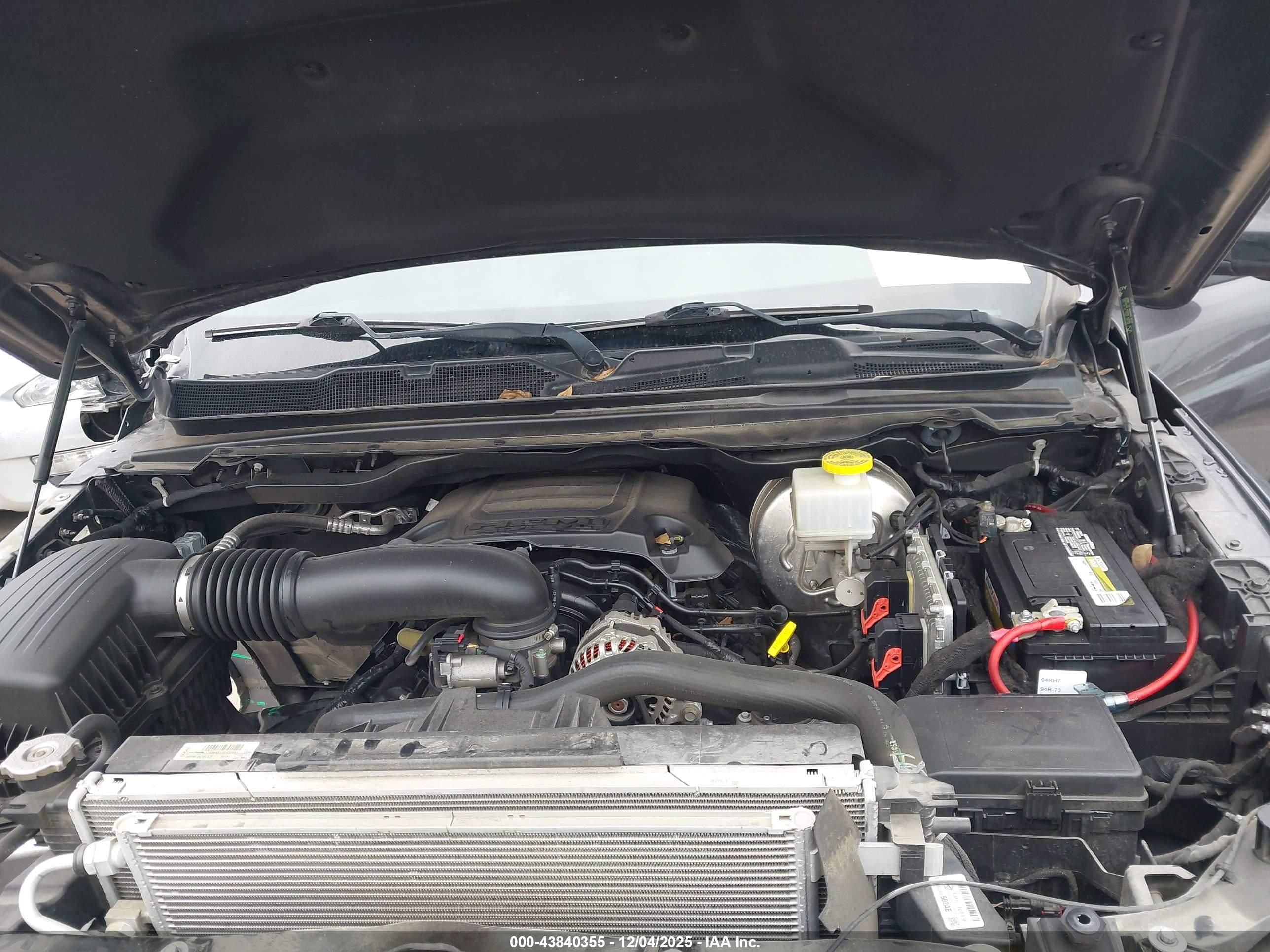 RAM 1500 image 10