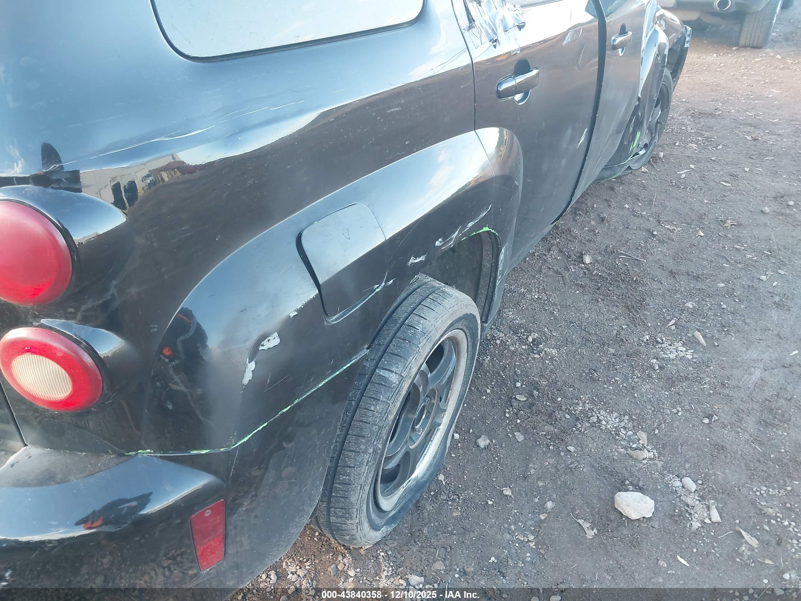 CHEVROLET HHR image 6