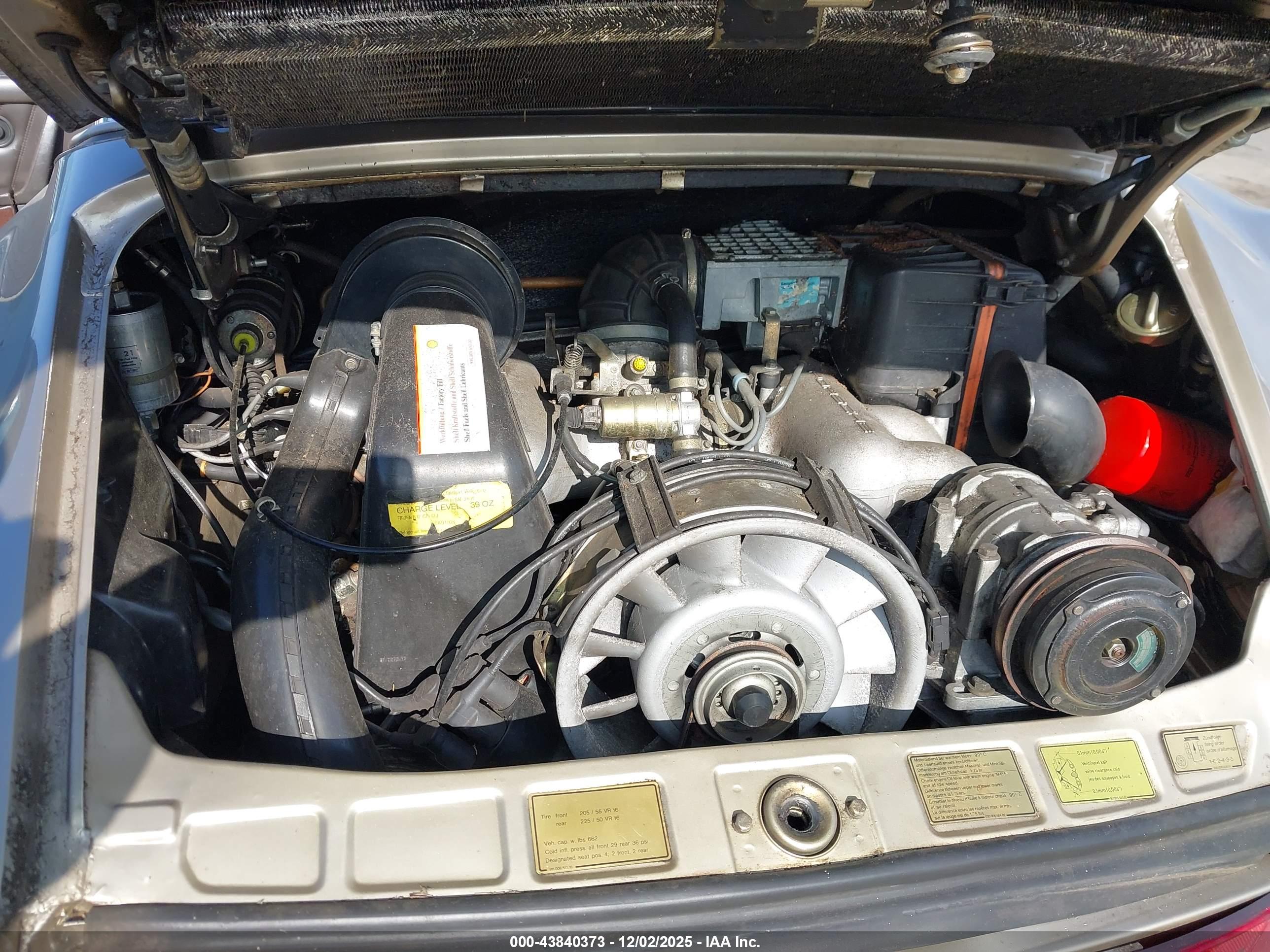 PORSCHE 911 image 10