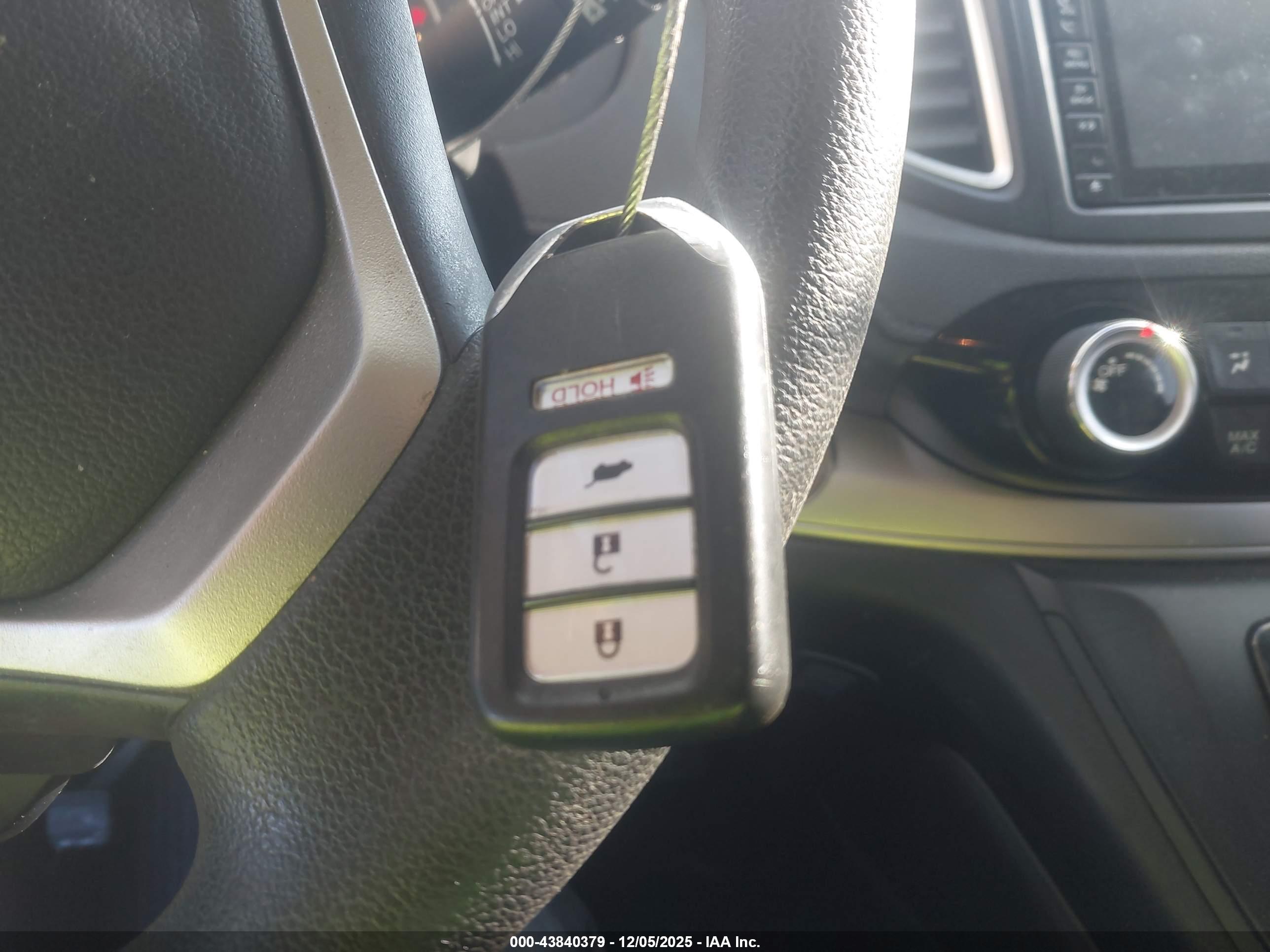HONDA CR-V image 11
