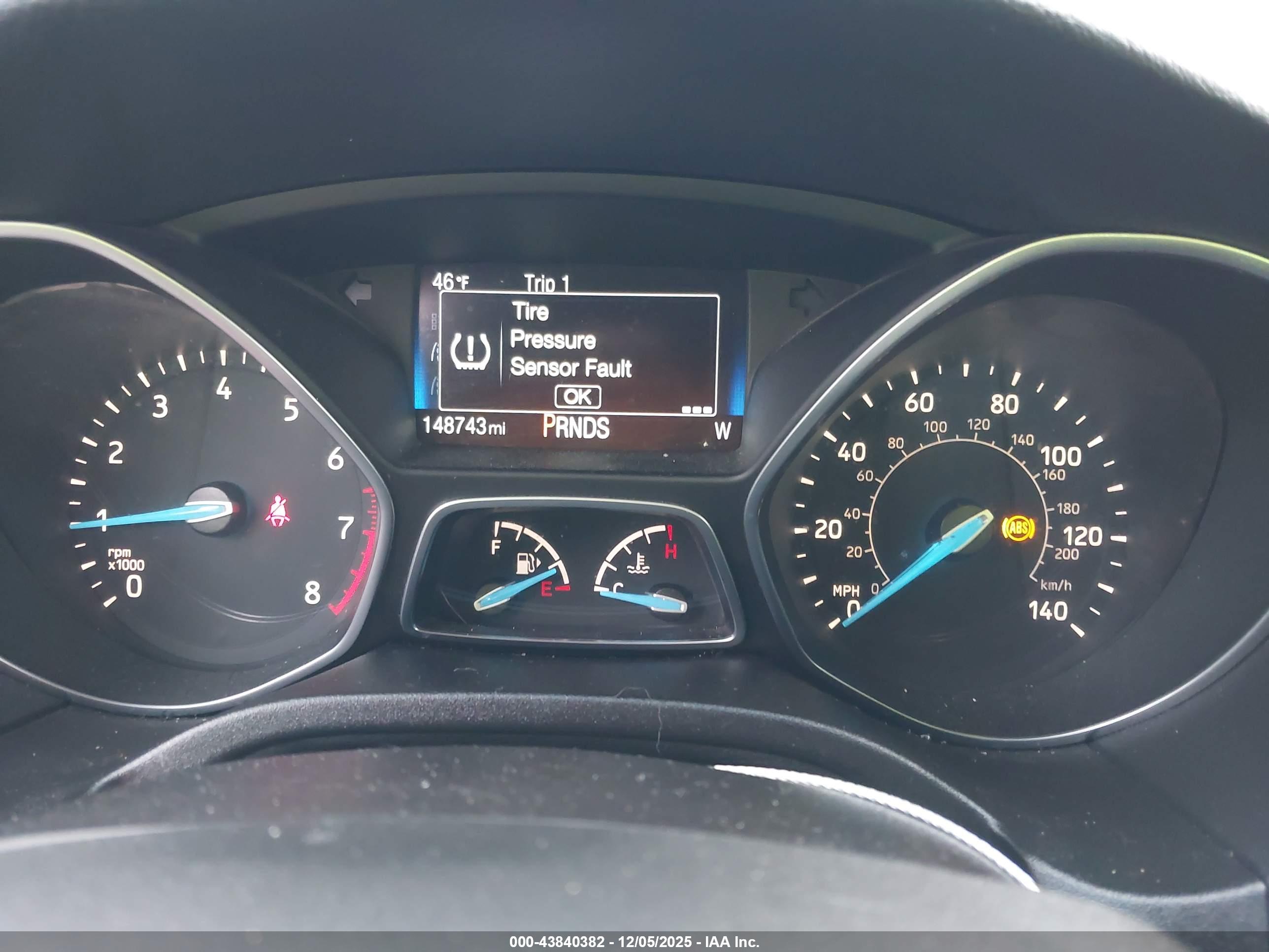 FORD FOCUS image 7