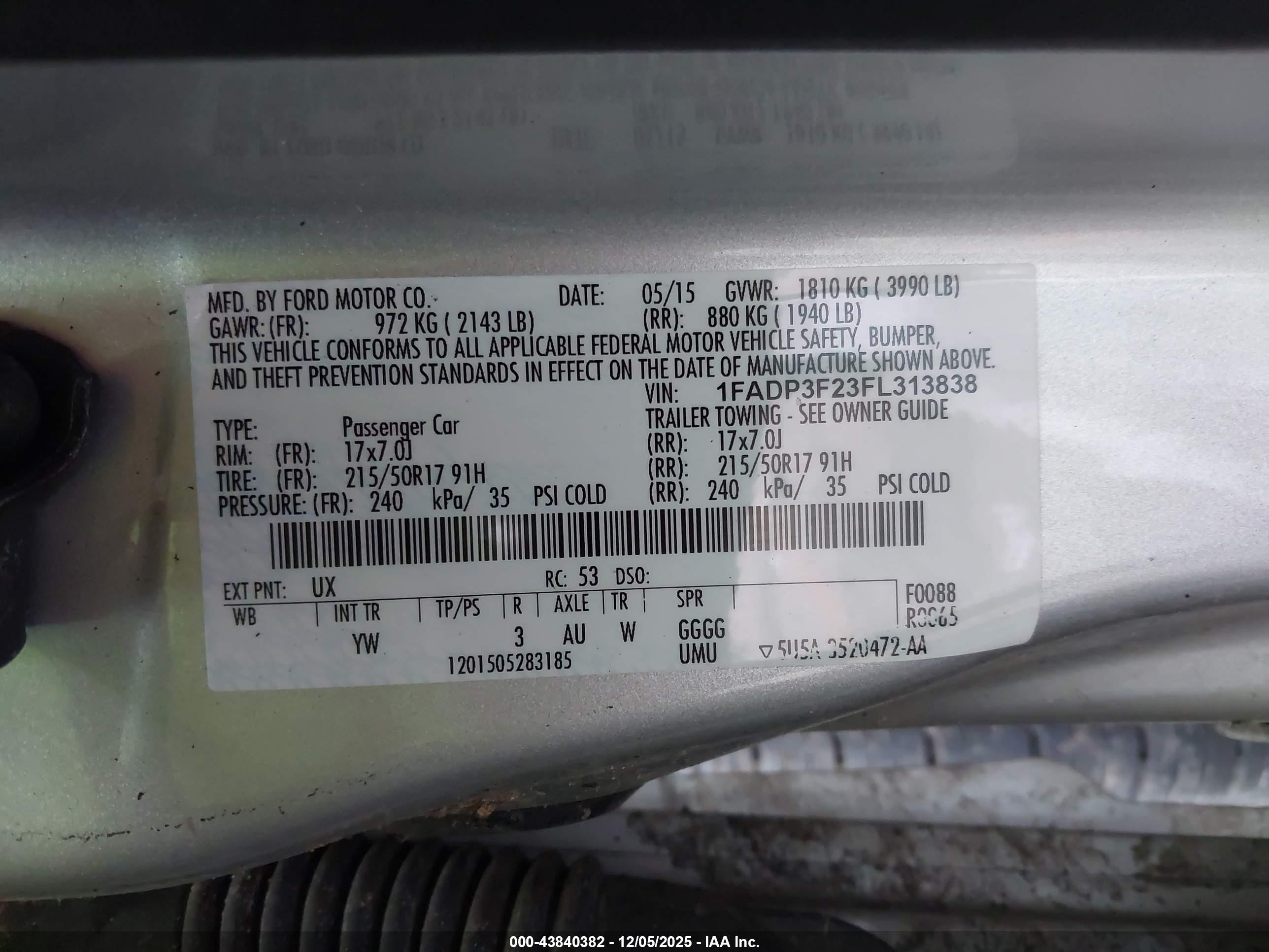 FORD FOCUS image 9