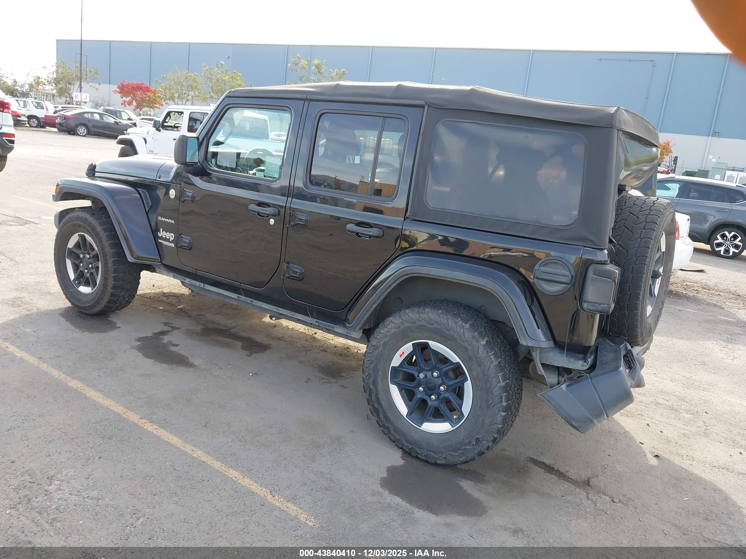 JEEP WRANGLER image 3