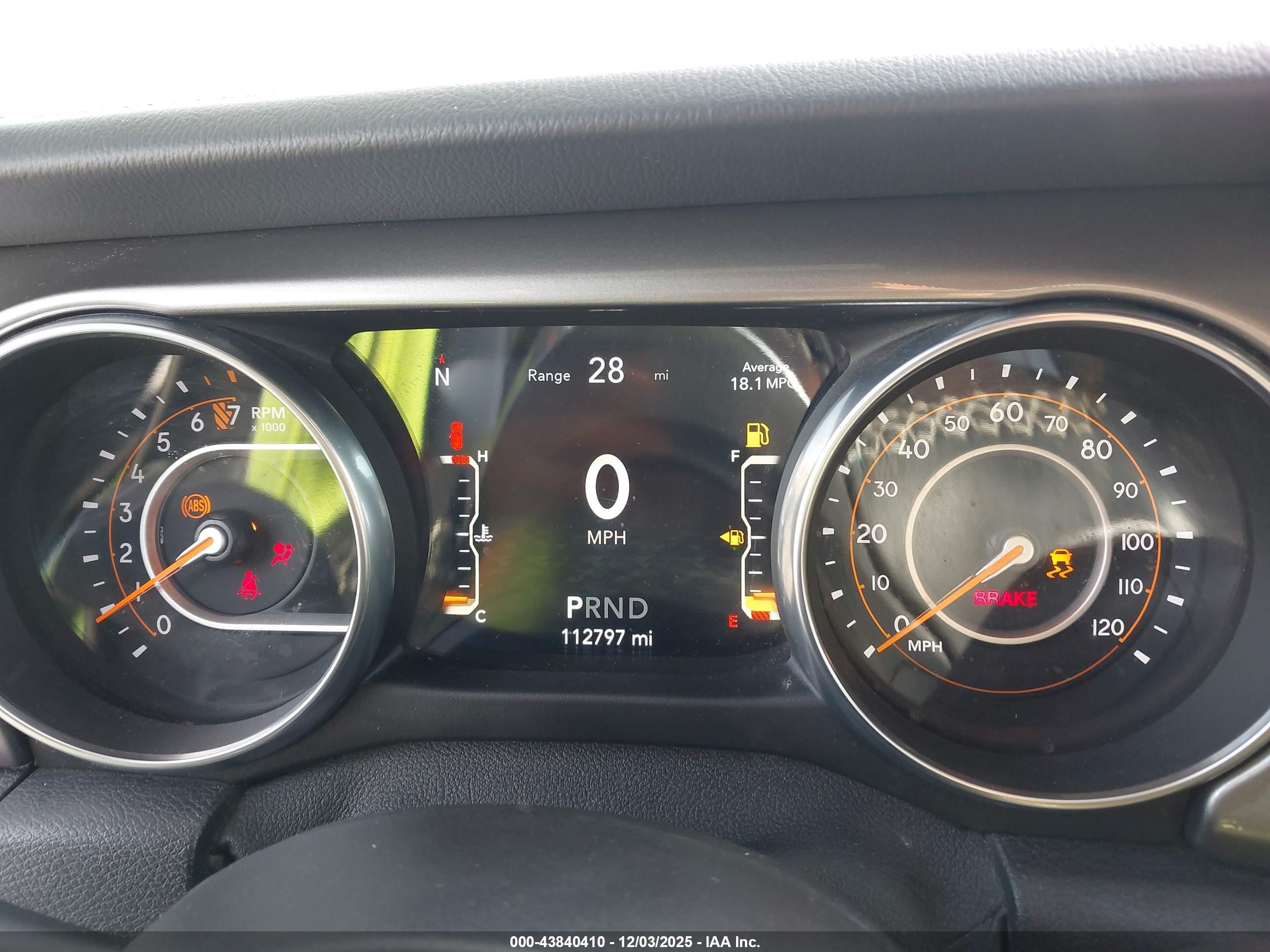 JEEP WRANGLER image 7