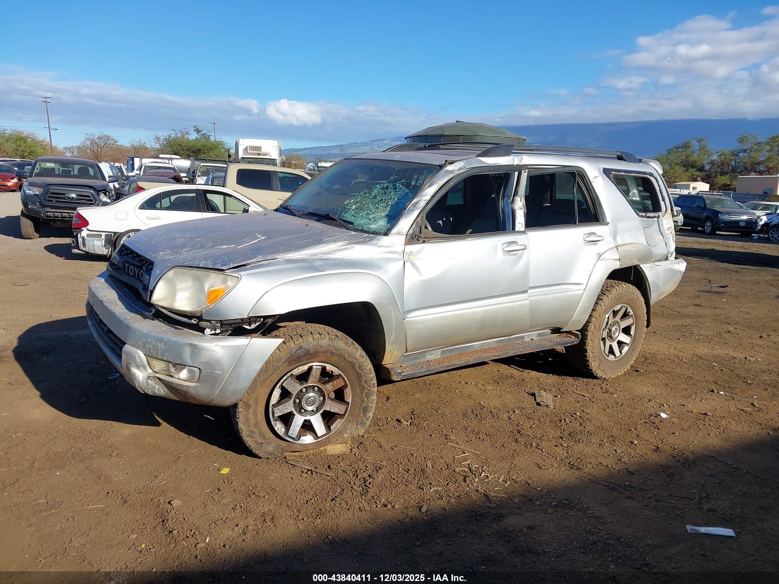 TOYOTA 4RUNNER image 6