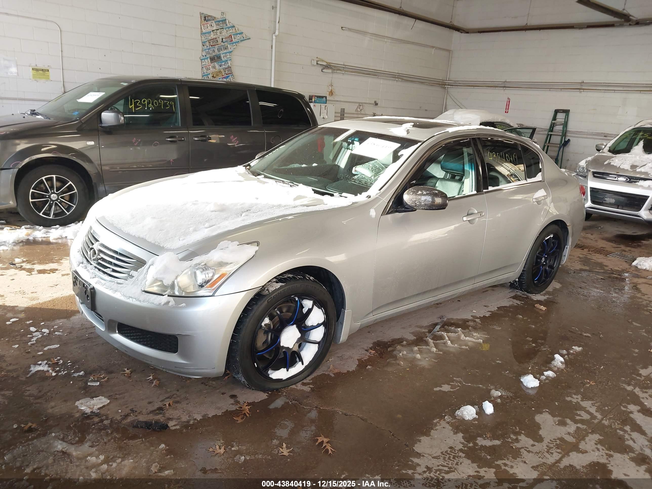 INFINITI G35X image 2
