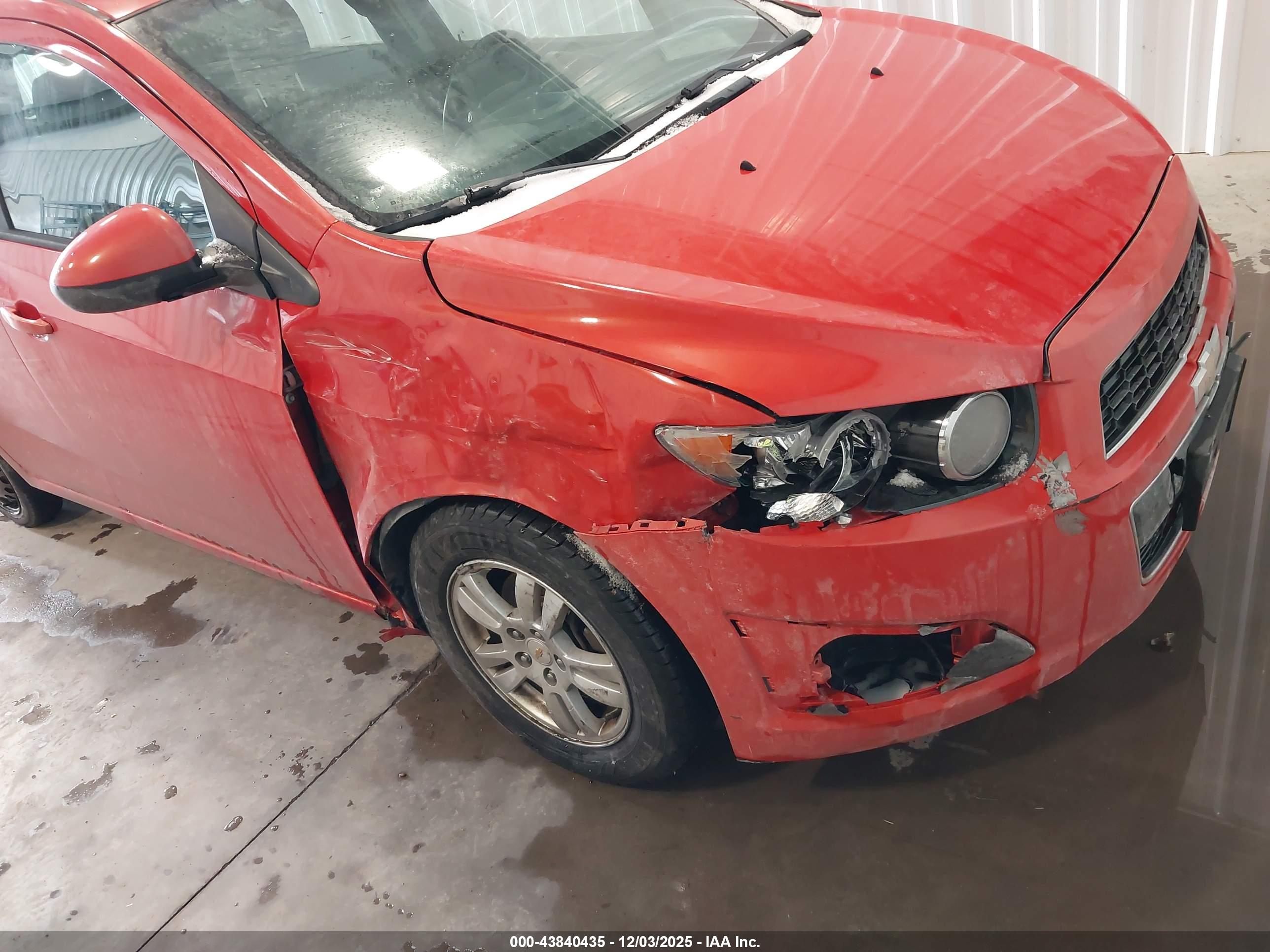 CHEVROLET SONIC image 6