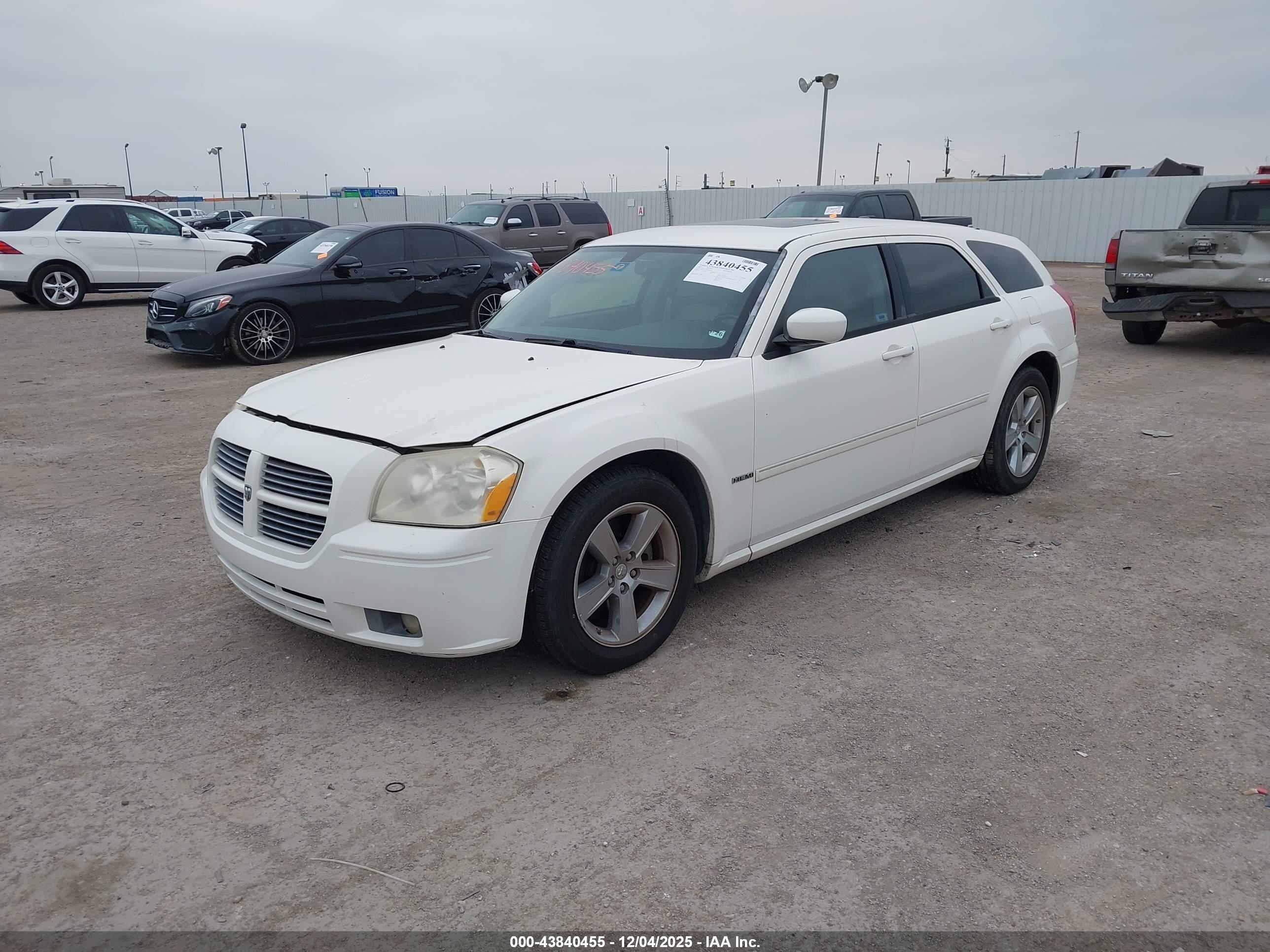 DODGE MAGNUM image 2