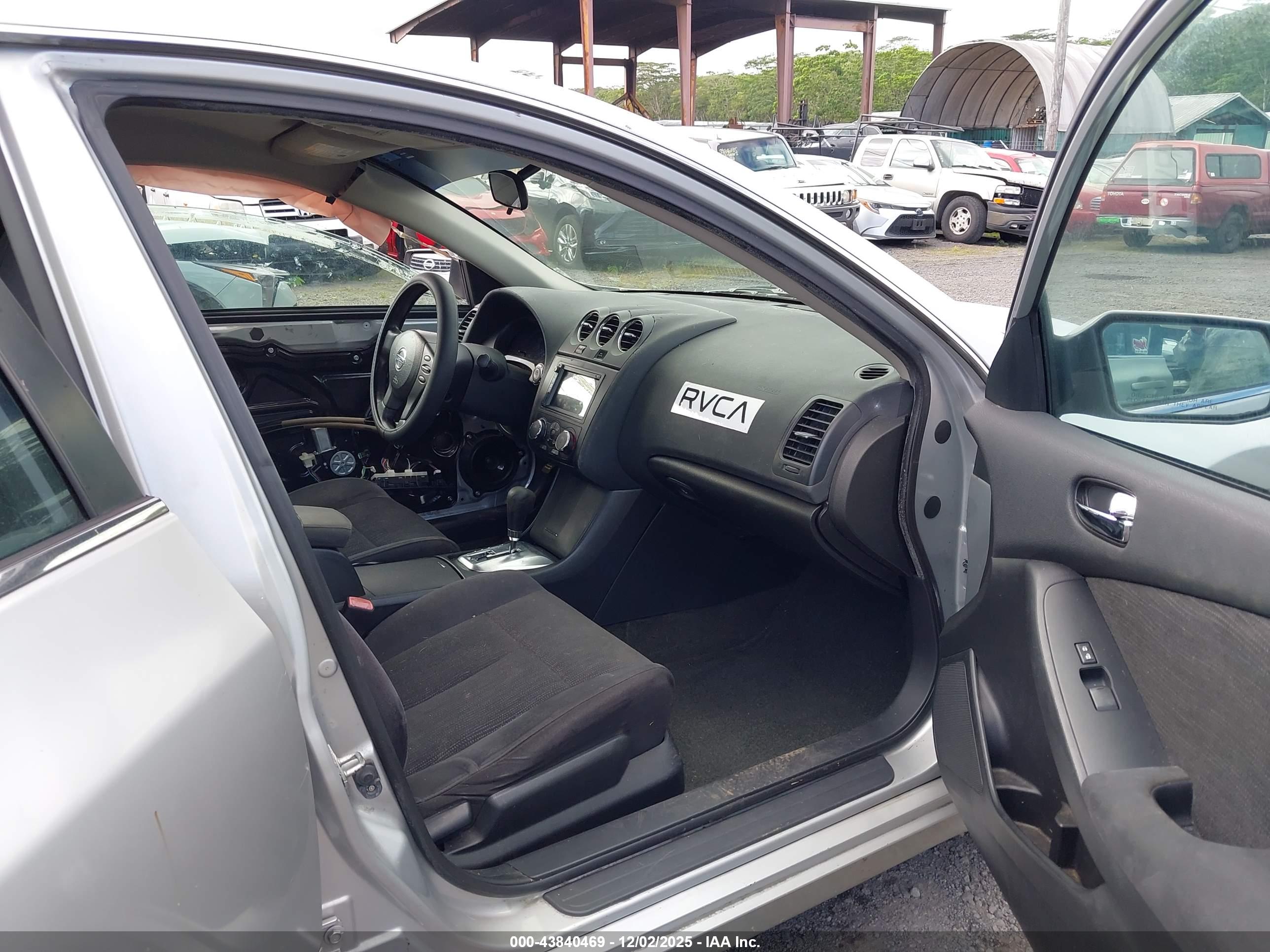 NISSAN ALTIMA image 5