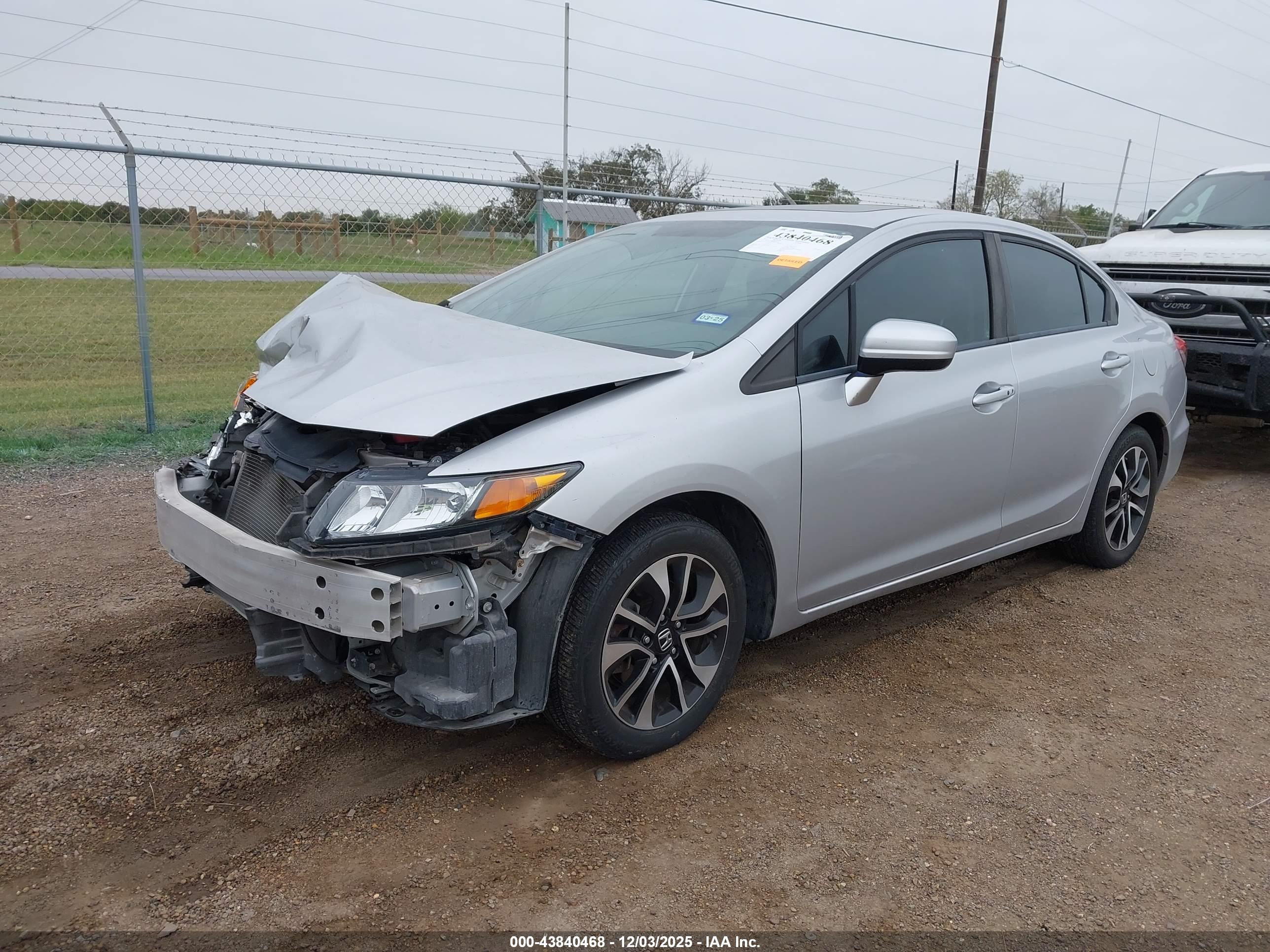 HONDA CIVIC image 2