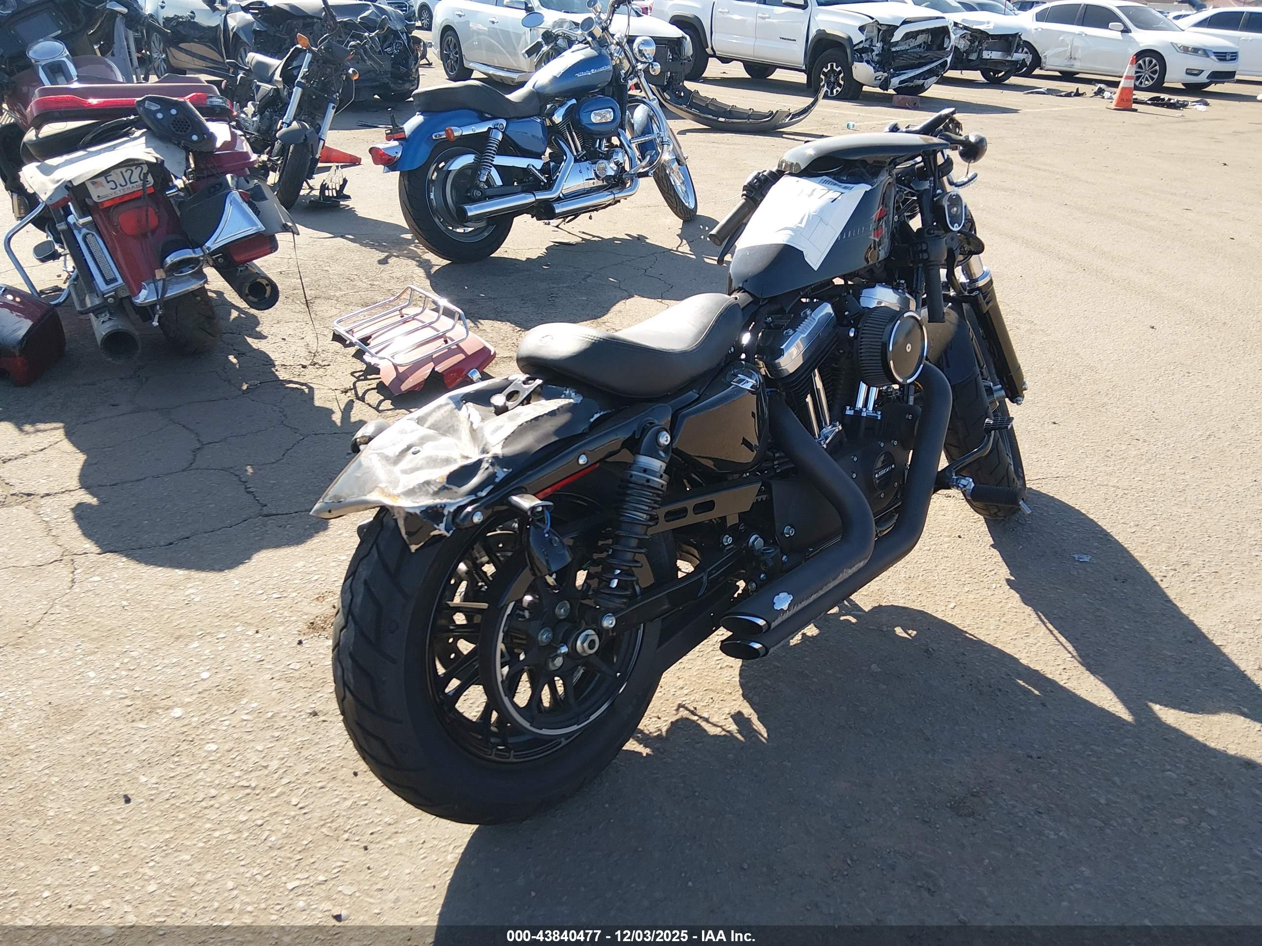 HARLEY-DAVIDSON XL1200 image 4