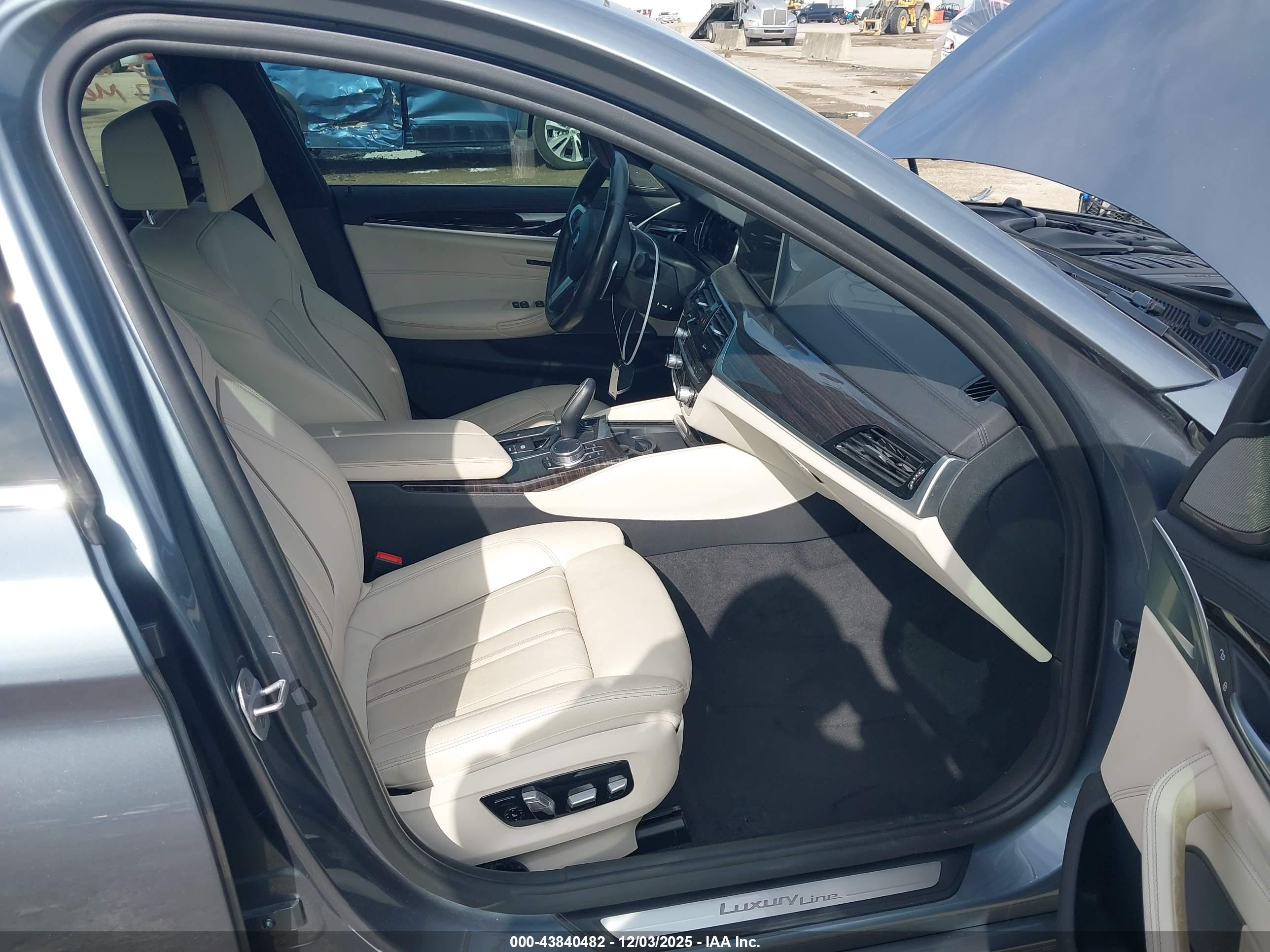 BMW 540I image 5